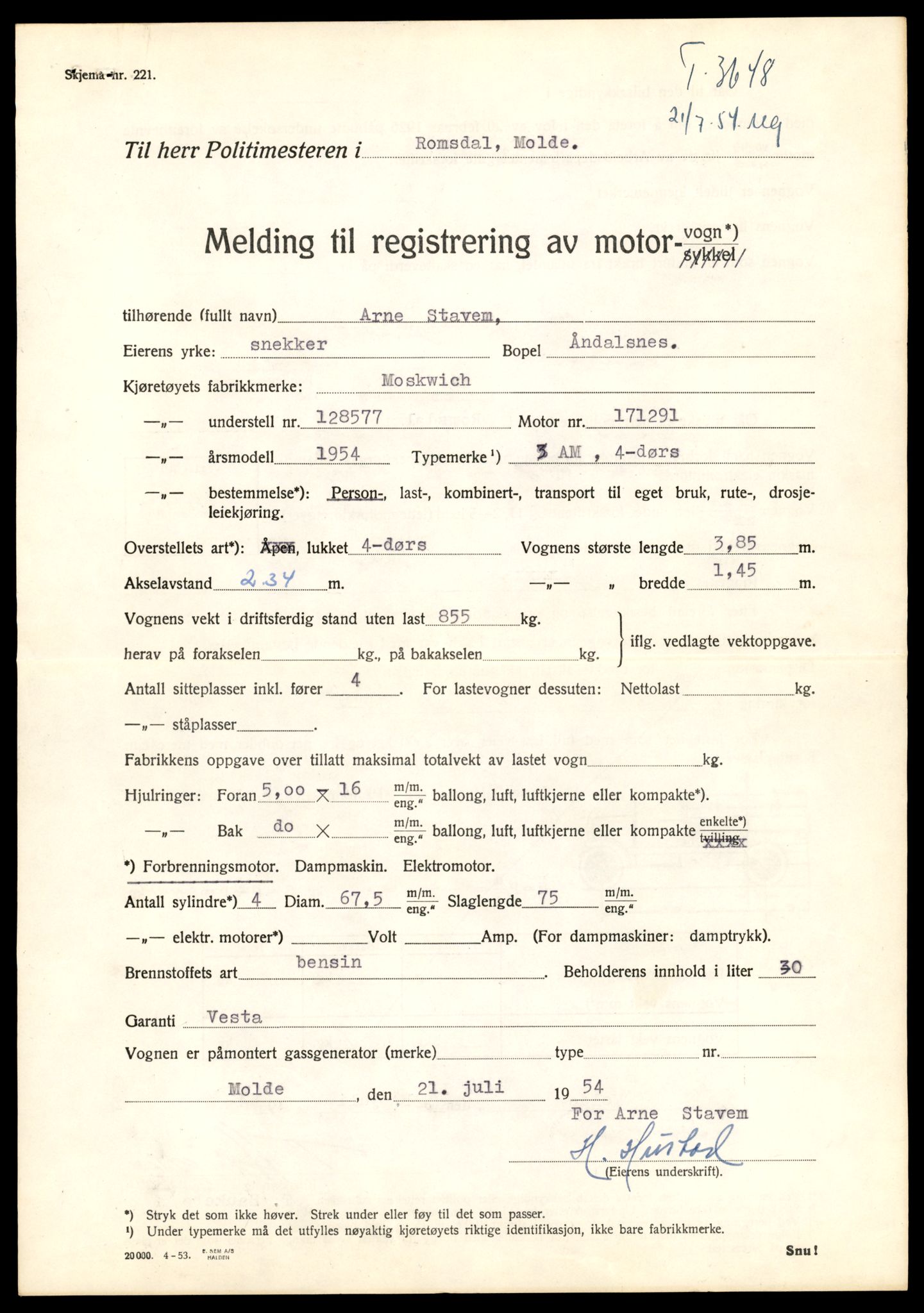 Møre og Romsdal vegkontor - Ålesund trafikkstasjon, AV/SAT-A-4099/F/Fe/L0022: Registreringskort for kjøretøy T 10584 - T 10694, 1927-1998, p. 2029