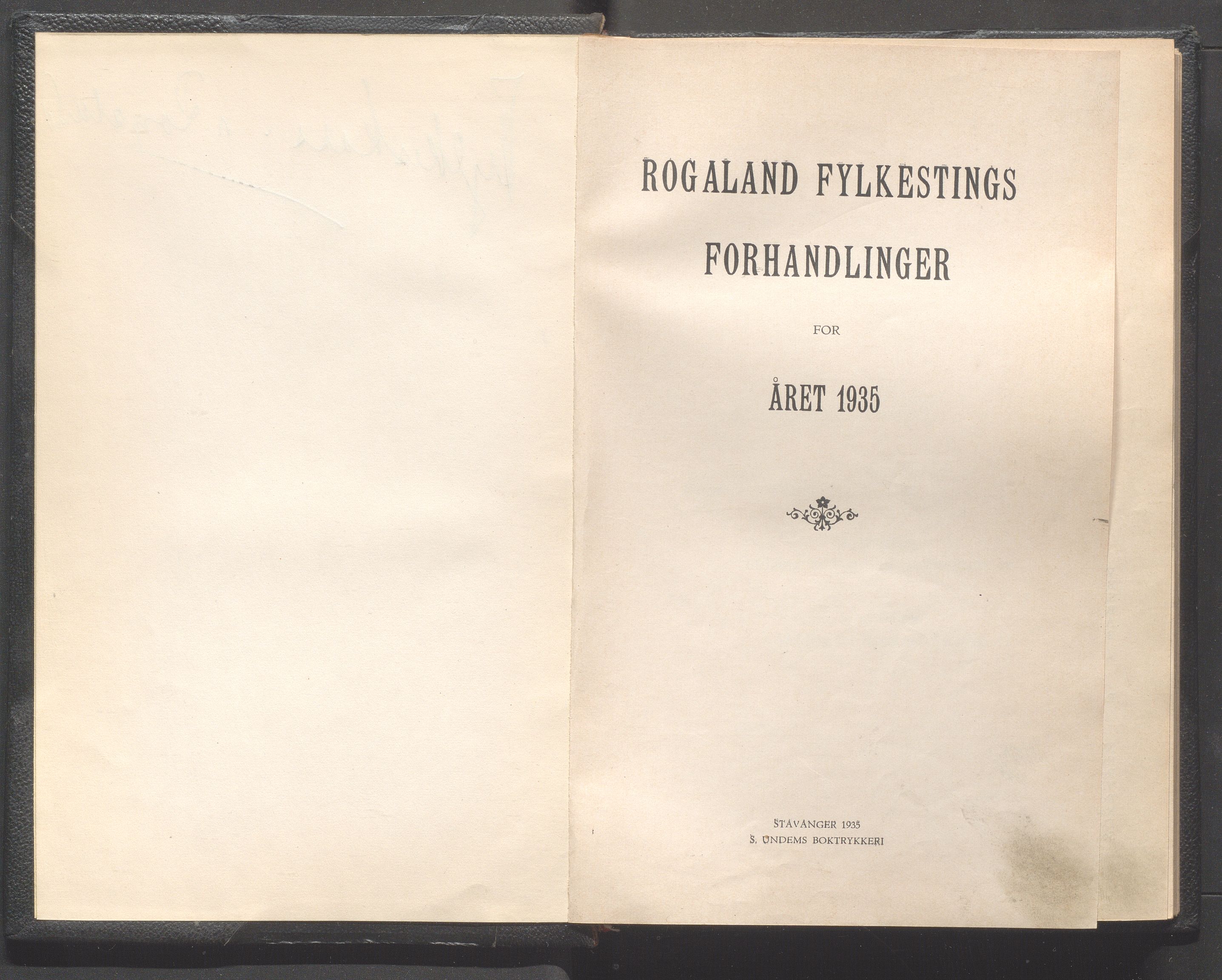 Rogaland fylkeskommune - Fylkesrådmannen , IKAR/A-900/A/Aa/Aaa/L0054: Møtebok , 1935