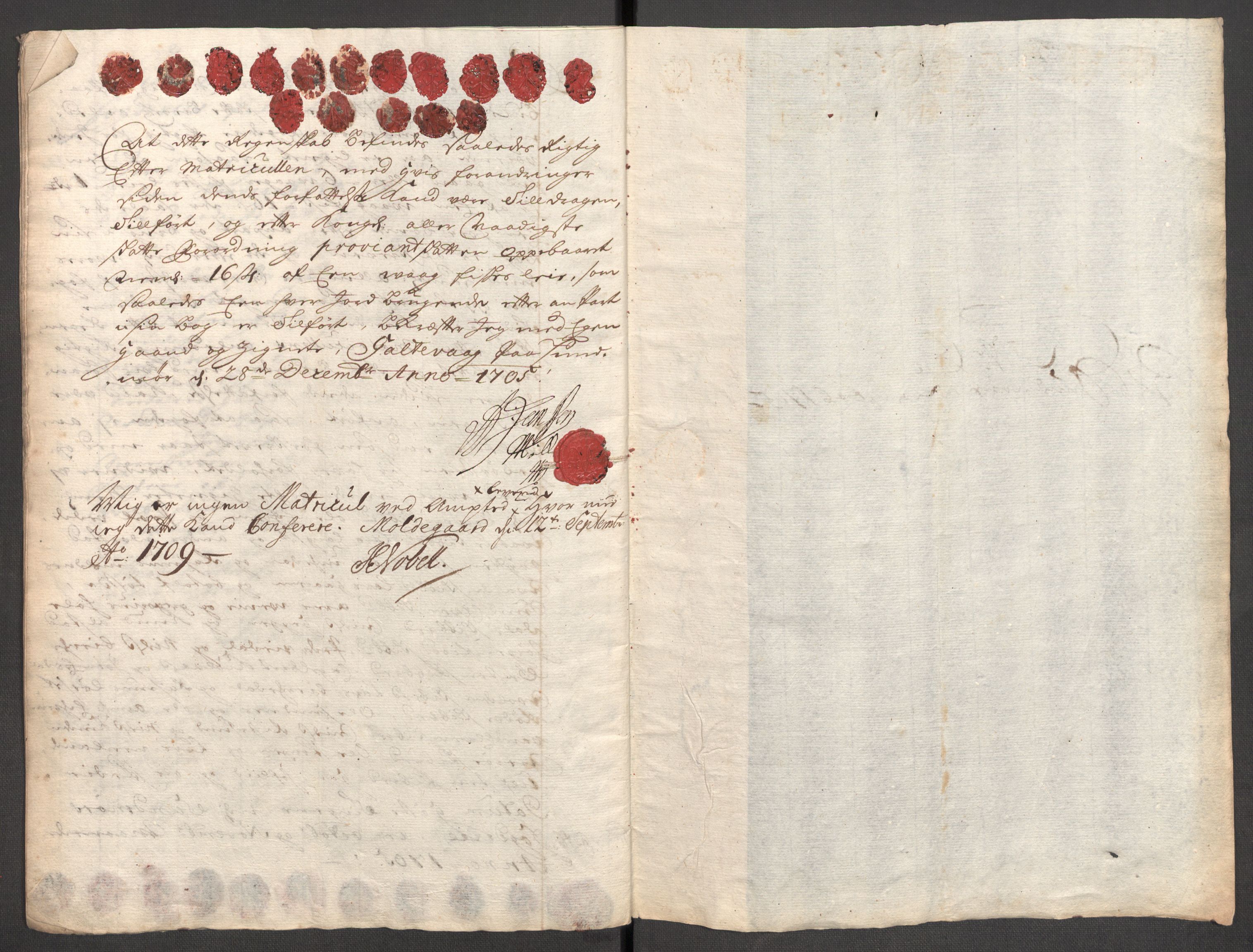 Rentekammeret inntil 1814, Reviderte regnskaper, Fogderegnskap, RA/EA-4092/R54/L3560: Fogderegnskap Sunnmøre, 1704-1705, p. 318