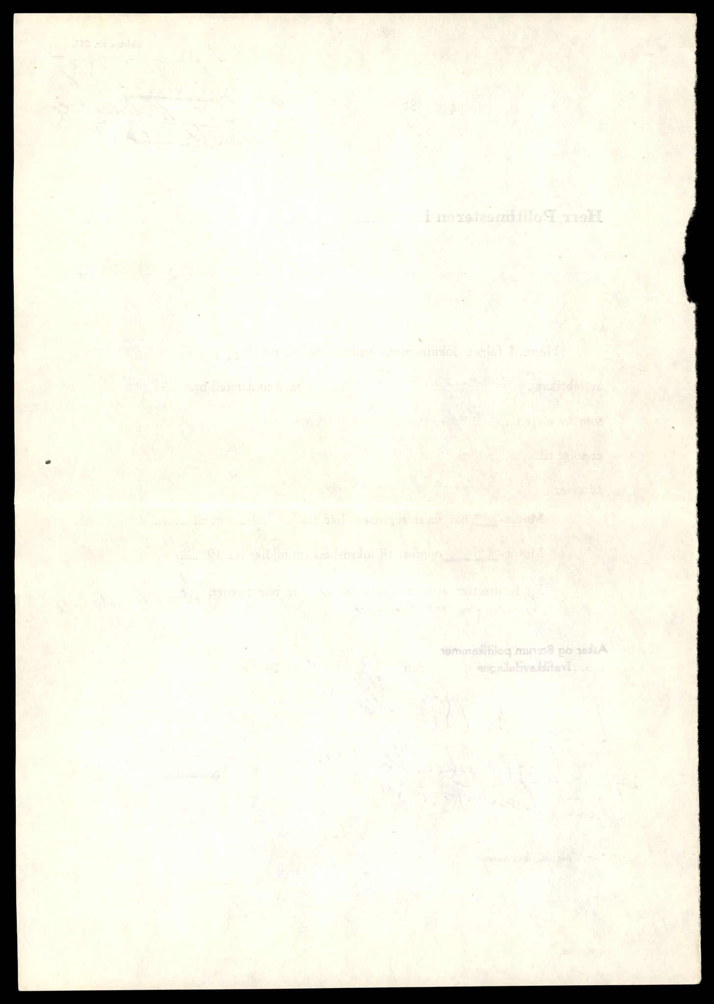 Møre og Romsdal vegkontor - Ålesund trafikkstasjon, AV/SAT-A-4099/F/Fe/L0049: Registreringskort for kjøretøy T 14864 - T 18613, 1927-1998, p. 1532