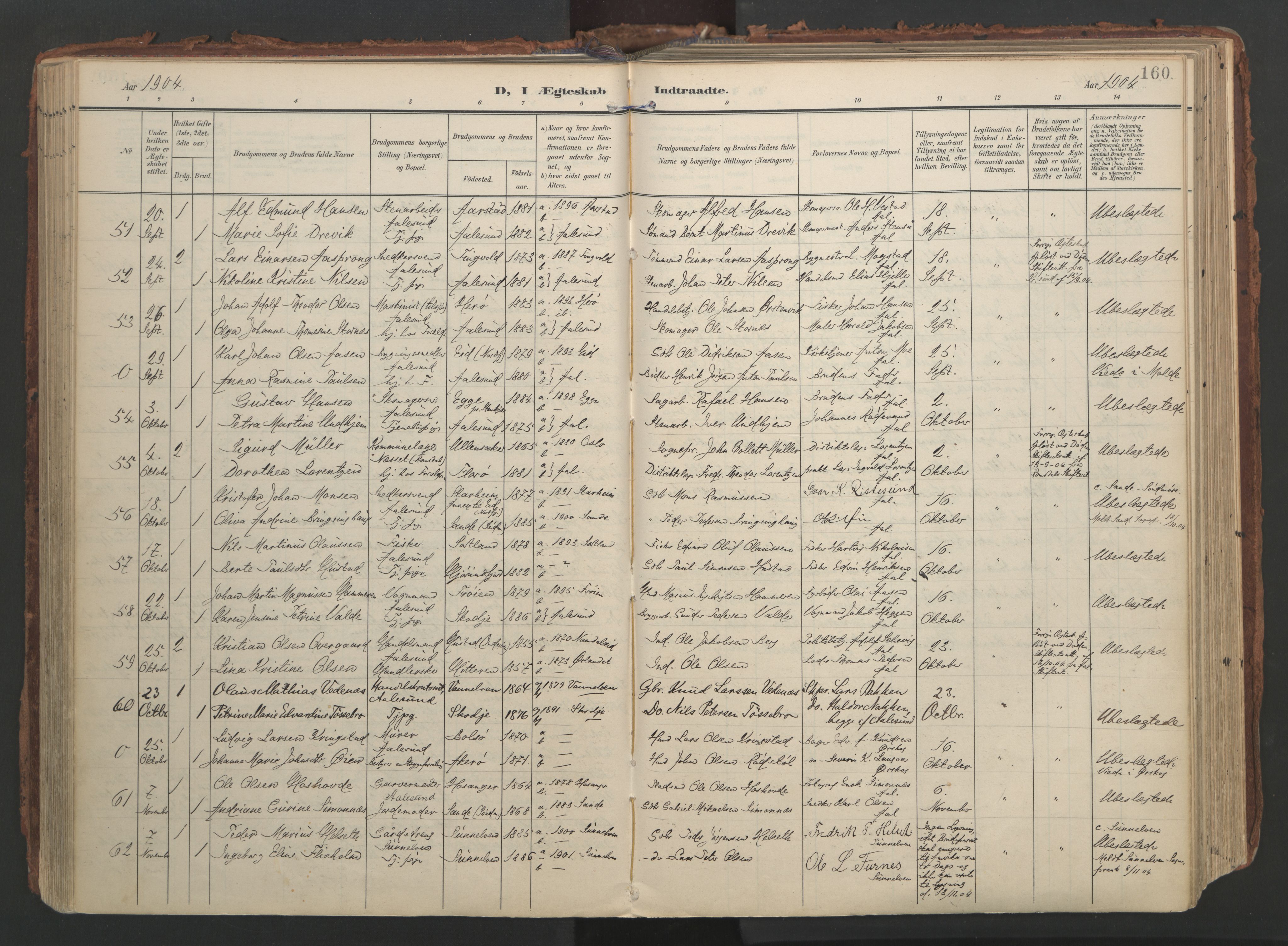 Ministerialprotokoller, klokkerbøker og fødselsregistre - Møre og Romsdal, AV/SAT-A-1454/529/L0459: Parish register (official) no. 529A09, 1904-1917, p. 160