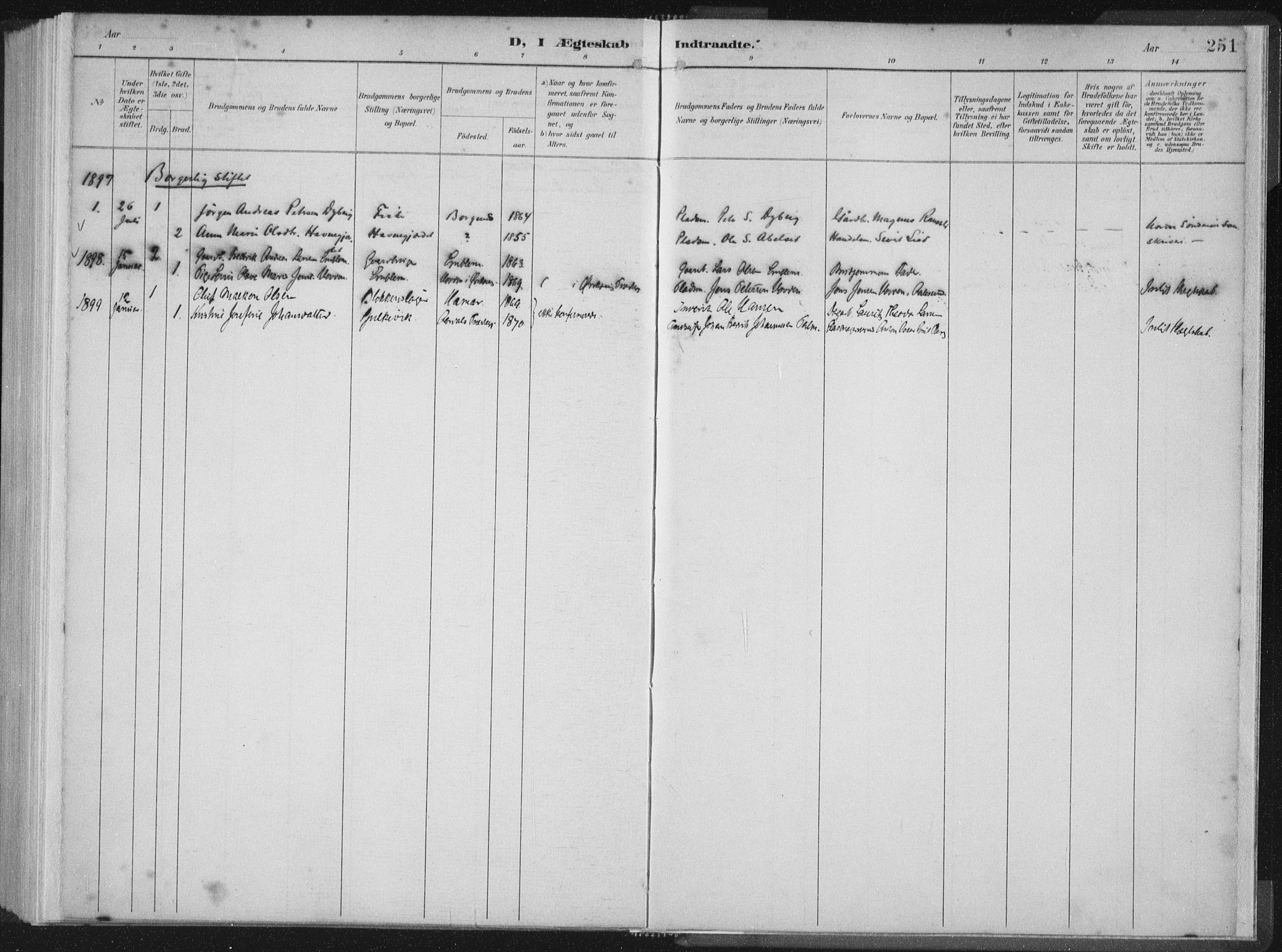 Ministerialprotokoller, klokkerbøker og fødselsregistre - Møre og Romsdal, SAT/A-1454/528/L0405: Parish register (official) no. 528A14, 1891-1906, p. 251