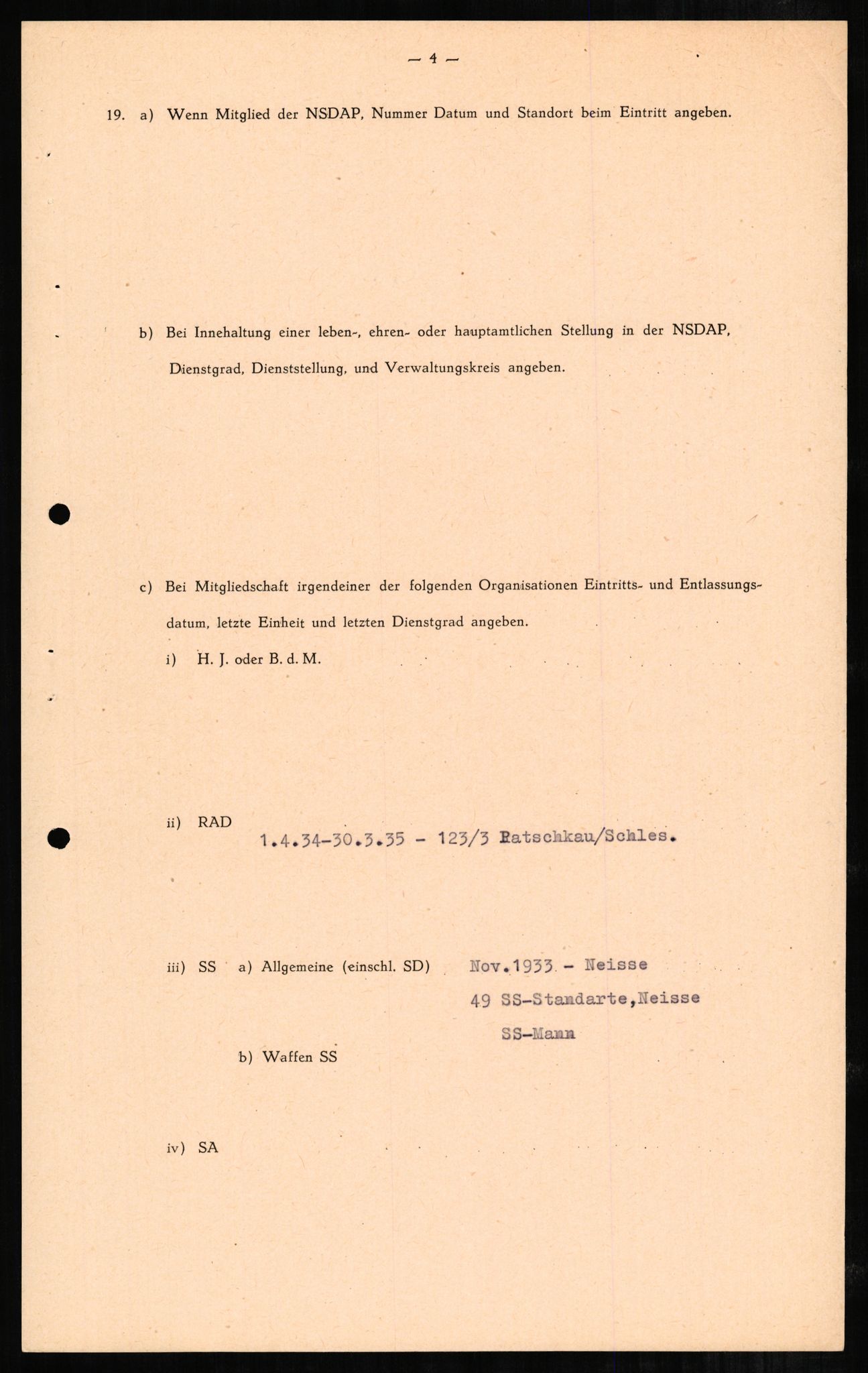 Forsvaret, Forsvarets overkommando II, AV/RA-RAFA-3915/D/Db/L0002: CI Questionaires. Tyske okkupasjonsstyrker i Norge. Tyskere., 1945-1946, p. 330