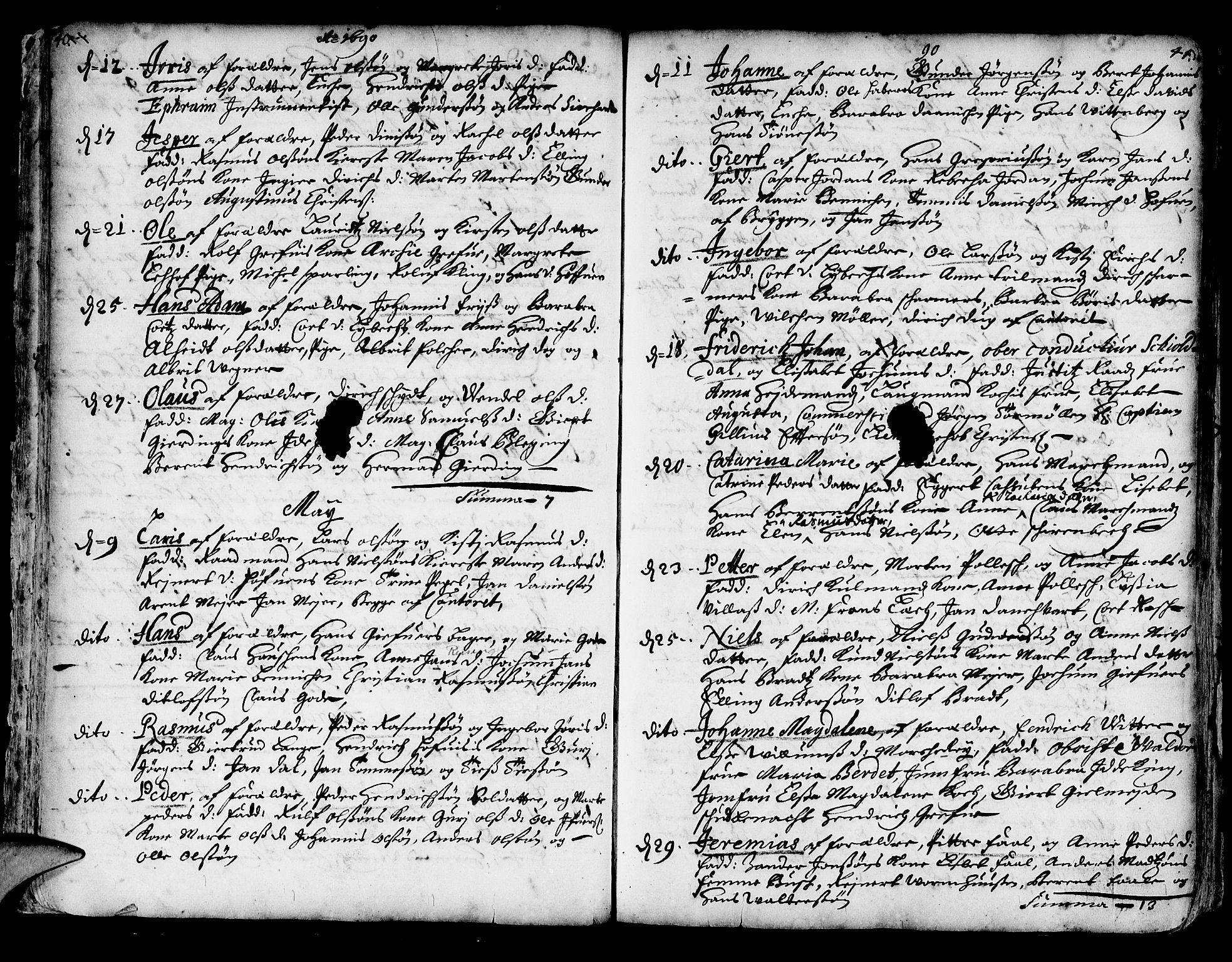 Korskirken sokneprestembete, AV/SAB-A-76101/H/Haa/L0002: Parish register (official) no. A 2, 1688-1697, p. 40-41