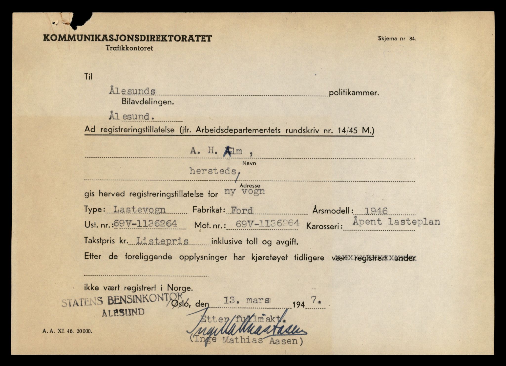 Møre og Romsdal vegkontor - Ålesund trafikkstasjon, AV/SAT-A-4099/F/Fe/L0018: Registreringskort for kjøretøy T 10091 - T 10227, 1927-1998, p. 1621