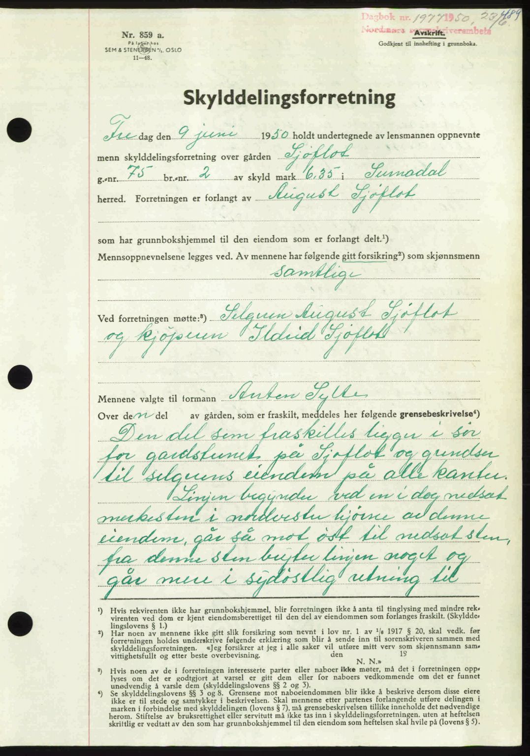 Nordmøre sorenskriveri, AV/SAT-A-4132/1/2/2Ca: Mortgage book no. A115, 1950-1950, Diary no: : 1977/1950