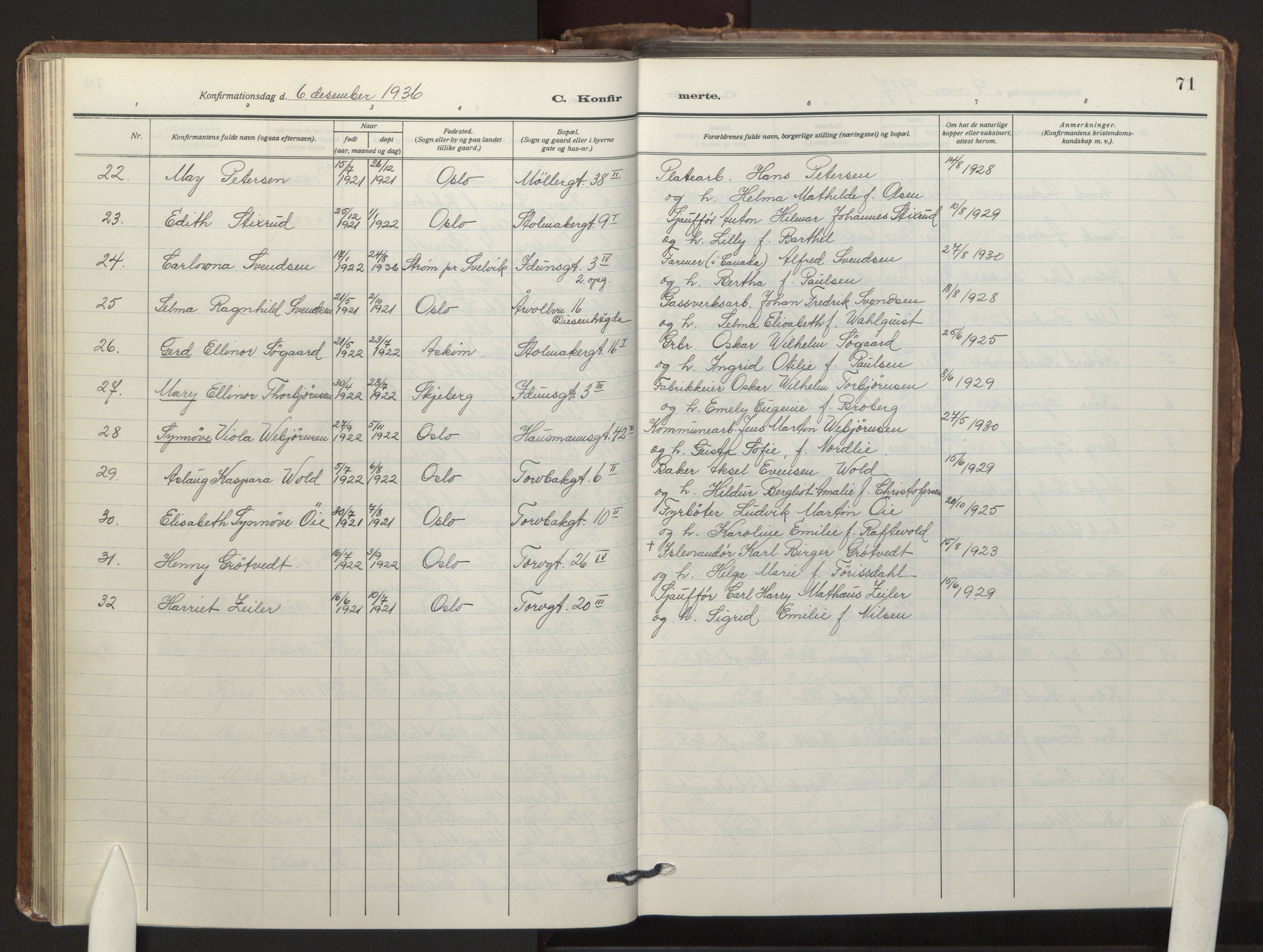 Jakob prestekontor Kirkebøker, AV/SAO-A-10850/F/Fa/L0009: Parish register (official) no. 9, 1924-1983, p. 71
