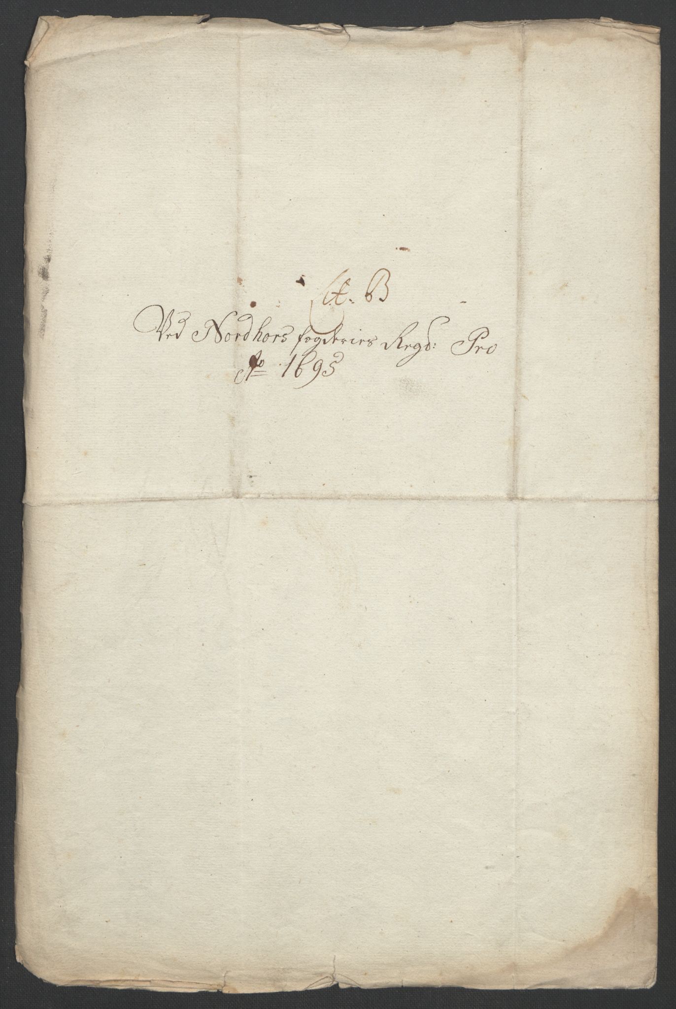 Rentekammeret inntil 1814, Reviderte regnskaper, Fogderegnskap, RA/EA-4092/R51/L3183: Fogderegnskap Nordhordland og Voss, 1695-1697, p. 104
