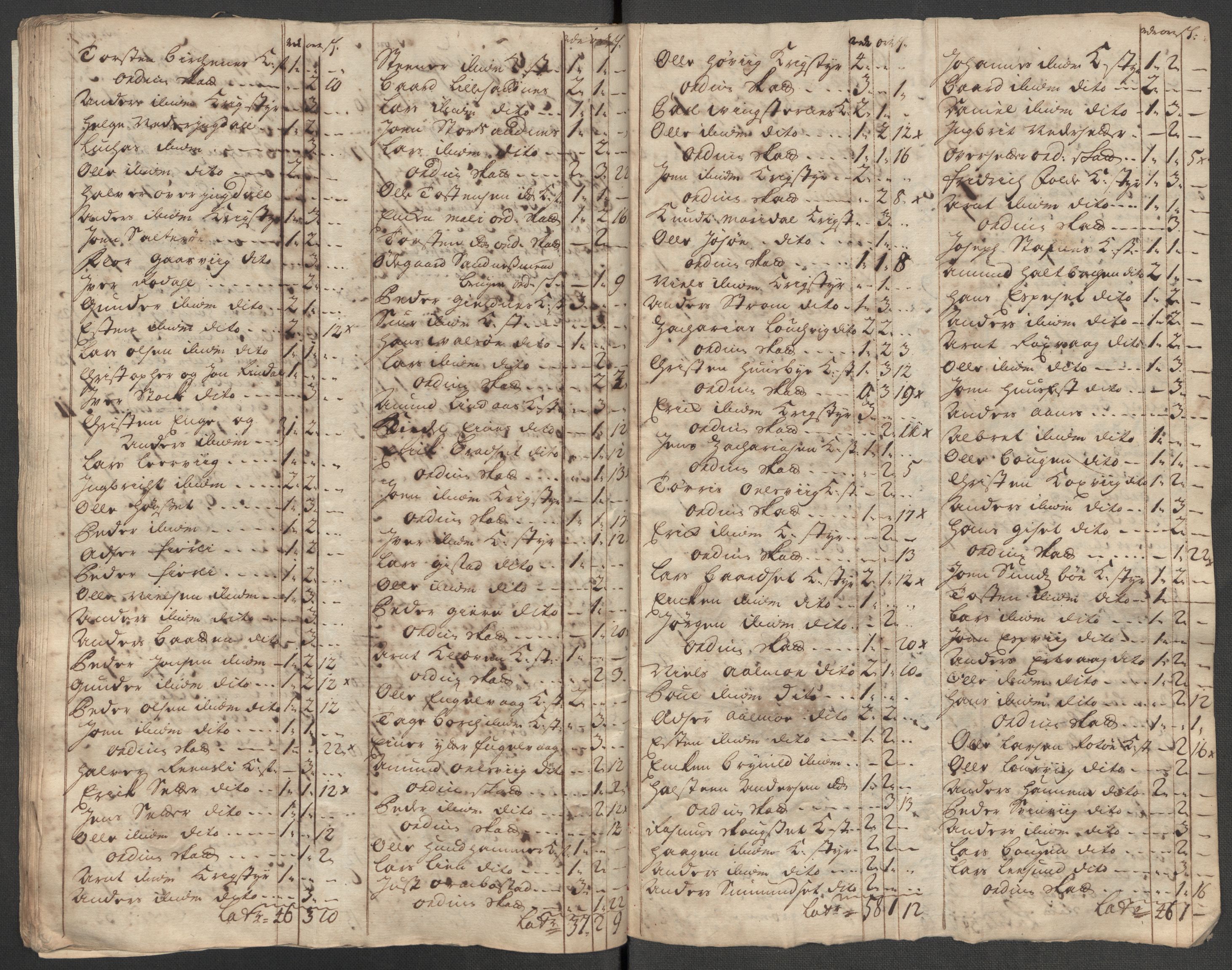 Rentekammeret inntil 1814, Reviderte regnskaper, Fogderegnskap, AV/RA-EA-4092/R56/L3748: Fogderegnskap Nordmøre, 1714-1715, p. 597