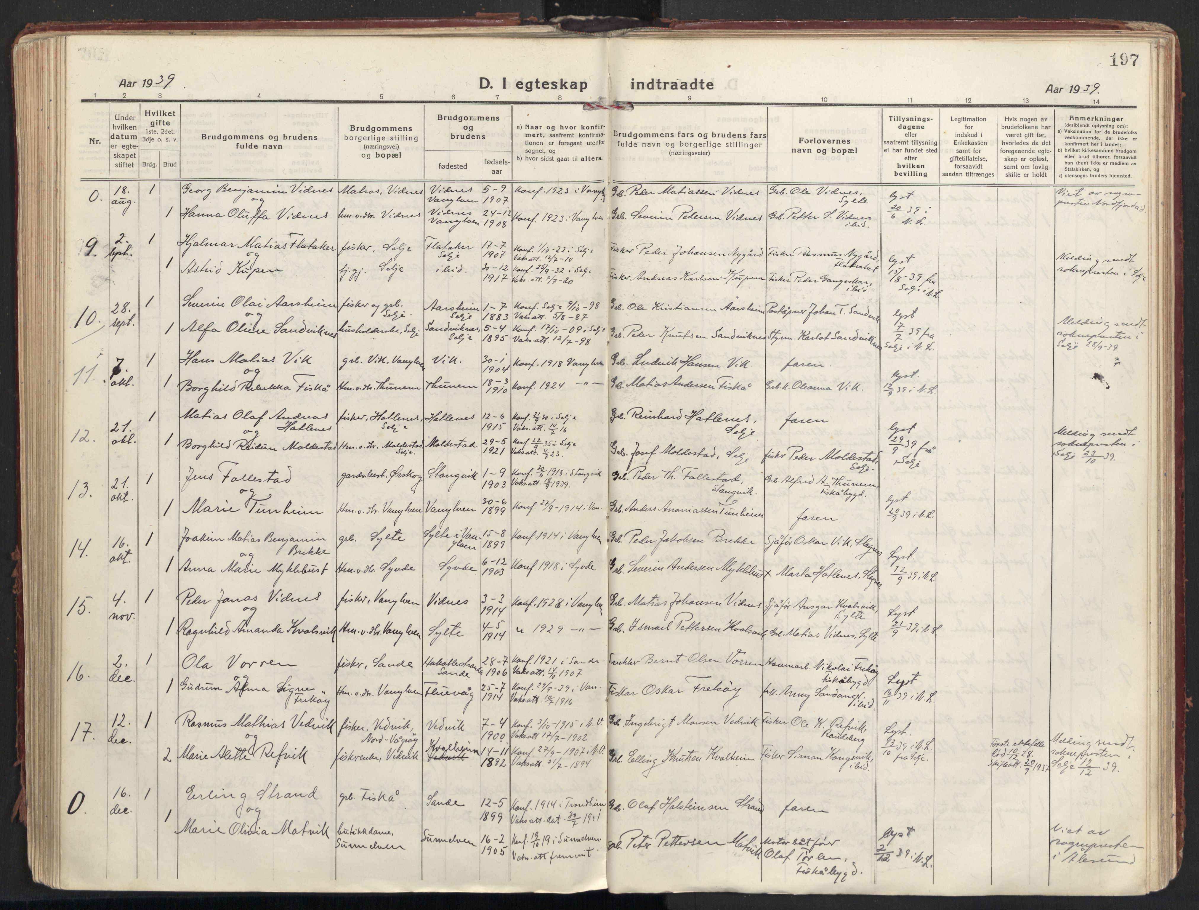 Ministerialprotokoller, klokkerbøker og fødselsregistre - Møre og Romsdal, AV/SAT-A-1454/501/L0012: Parish register (official) no. 501A12, 1920-1946, p. 197