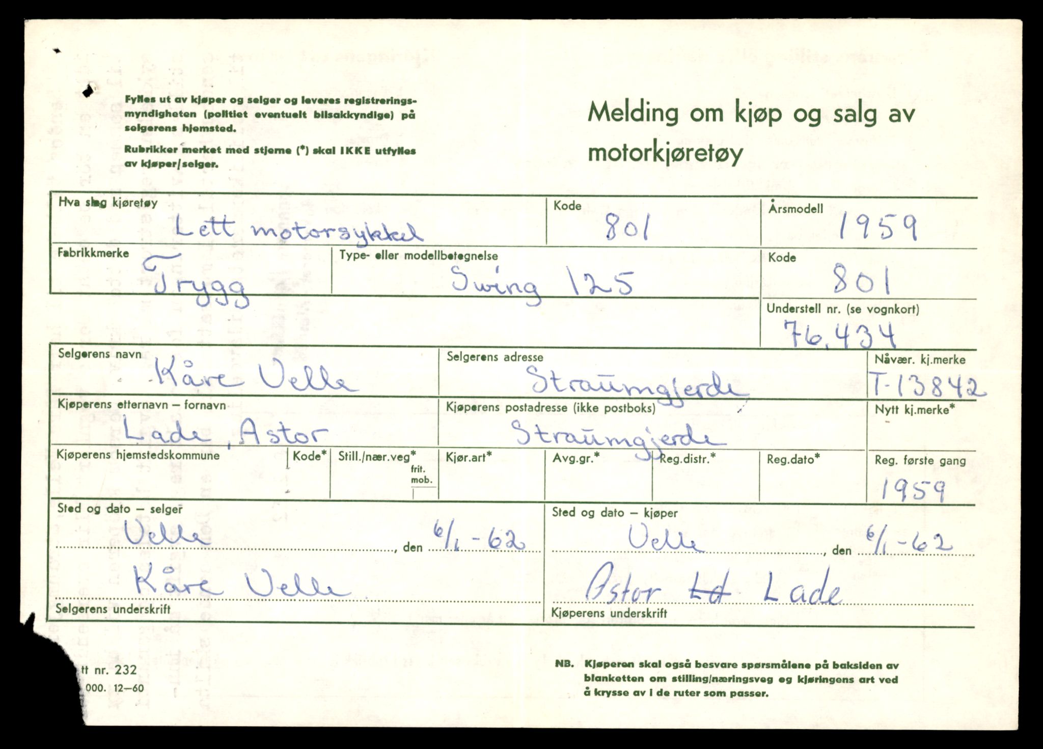 Møre og Romsdal vegkontor - Ålesund trafikkstasjon, AV/SAT-A-4099/F/Fe/L0041: Registreringskort for kjøretøy T 13710 - T 13905, 1927-1998, p. 2409