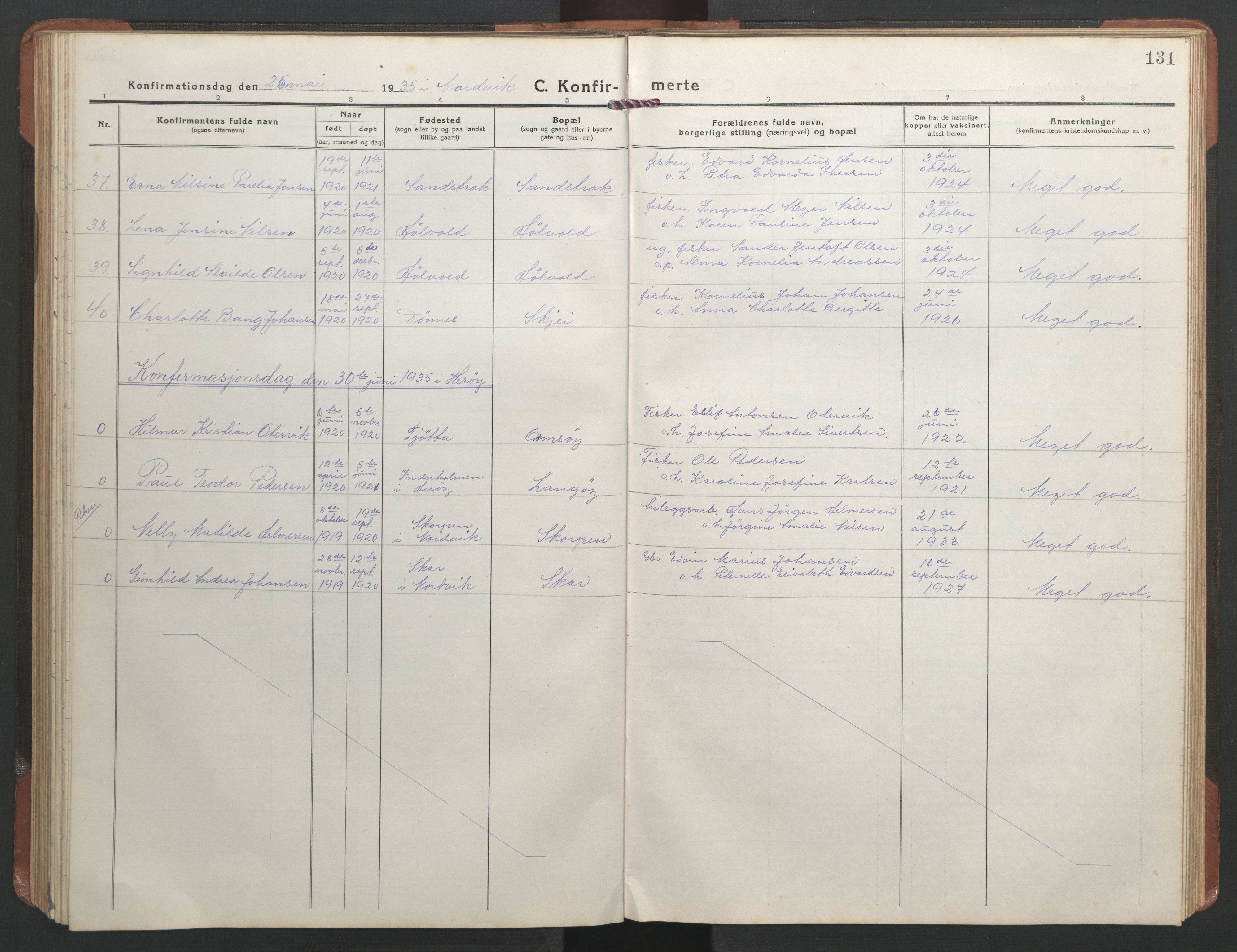 Ministerialprotokoller, klokkerbøker og fødselsregistre - Nordland, SAT/A-1459/836/L0539: Parish register (copy) no. 836C03, 1917-1949, p. 131