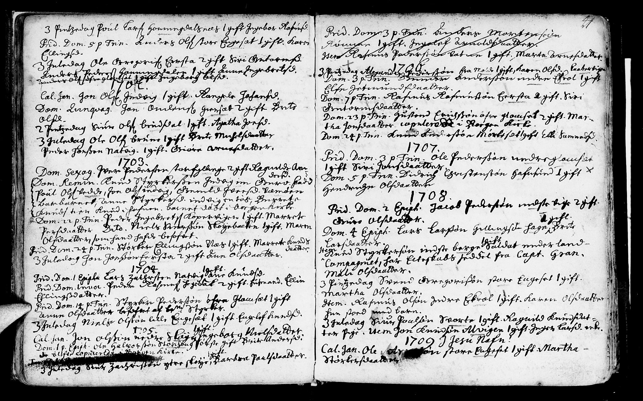 Ministerialprotokoller, klokkerbøker og fødselsregistre - Møre og Romsdal, AV/SAT-A-1454/524/L0349: Parish register (official) no. 524A01, 1698-1779, p. 41