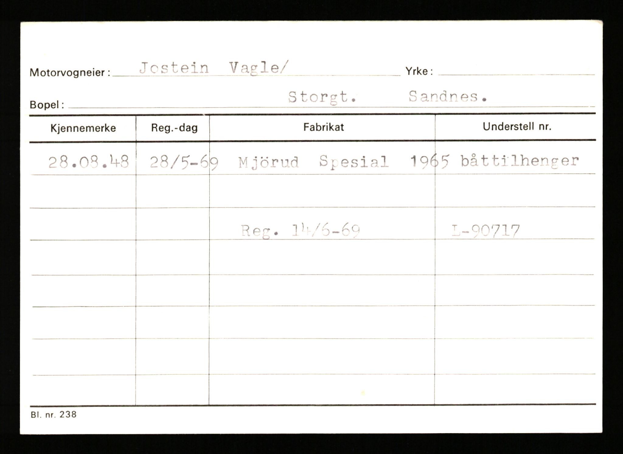 Stavanger trafikkstasjon, AV/SAST-A-101942/0/G/L0011: Registreringsnummer: 240000 - 363477, 1930-1971, p. 1141