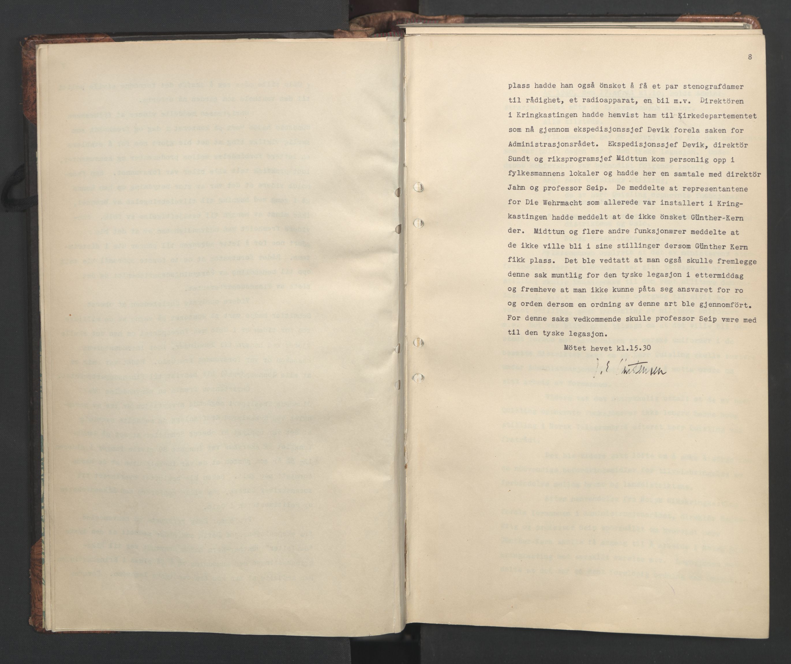 Administrasjonsrådet, AV/RA-S-1004/A/L0001: Møteprotokoll med tillegg 15/4-25/9, 1940, p. 8
