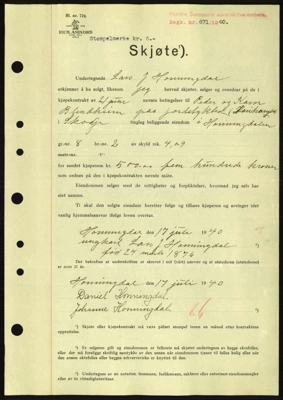 Nordre Sunnmøre sorenskriveri, AV/SAT-A-0006/1/2/2C/2Ca: Mortgage book no. A9, 1940-1940, Diary no: : 671/1940