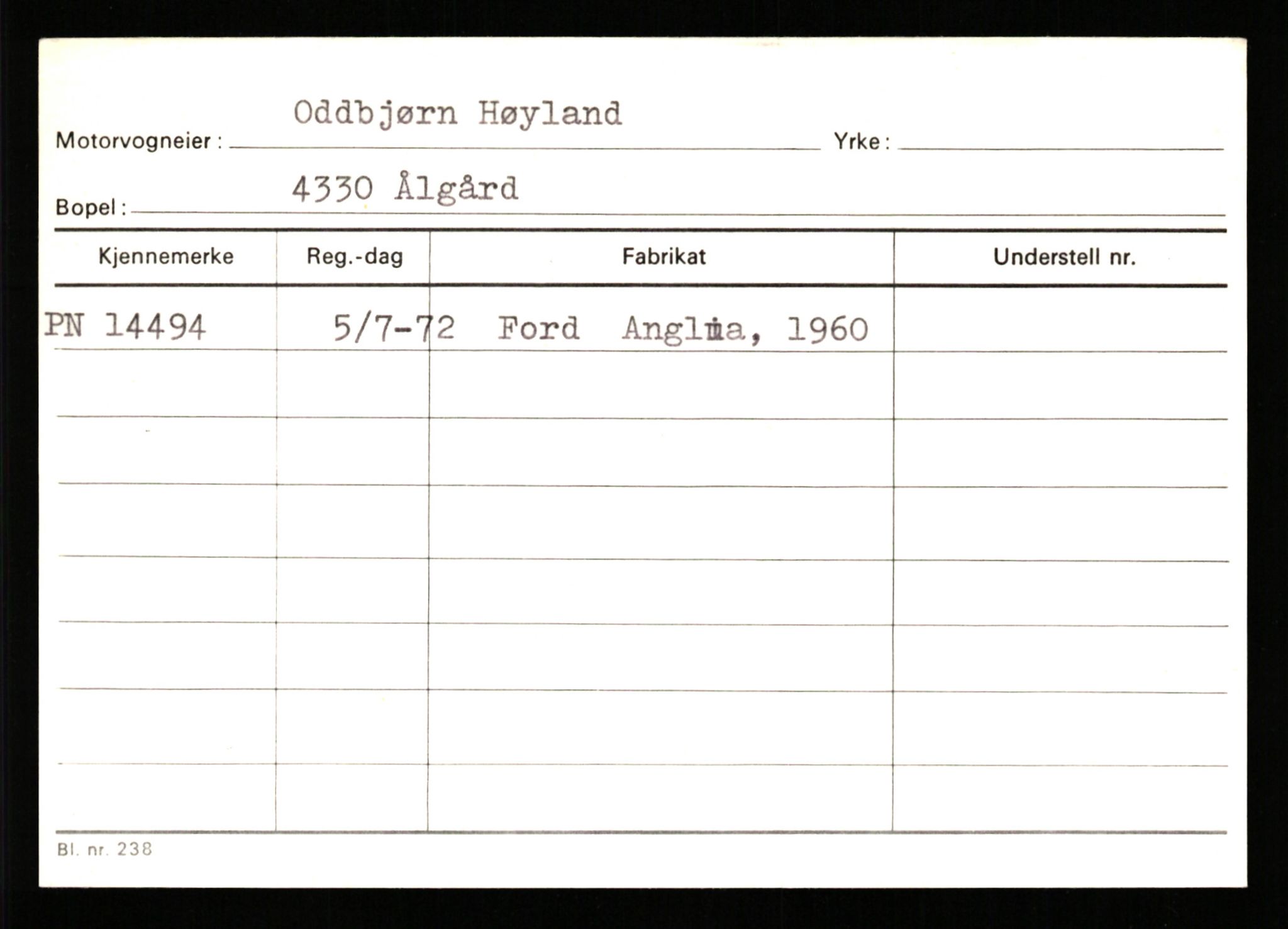 Stavanger trafikkstasjon, AV/SAST-A-101942/0/G/L0003: Registreringsnummer: 10466 - 15496, 1930-1971, p. 2700