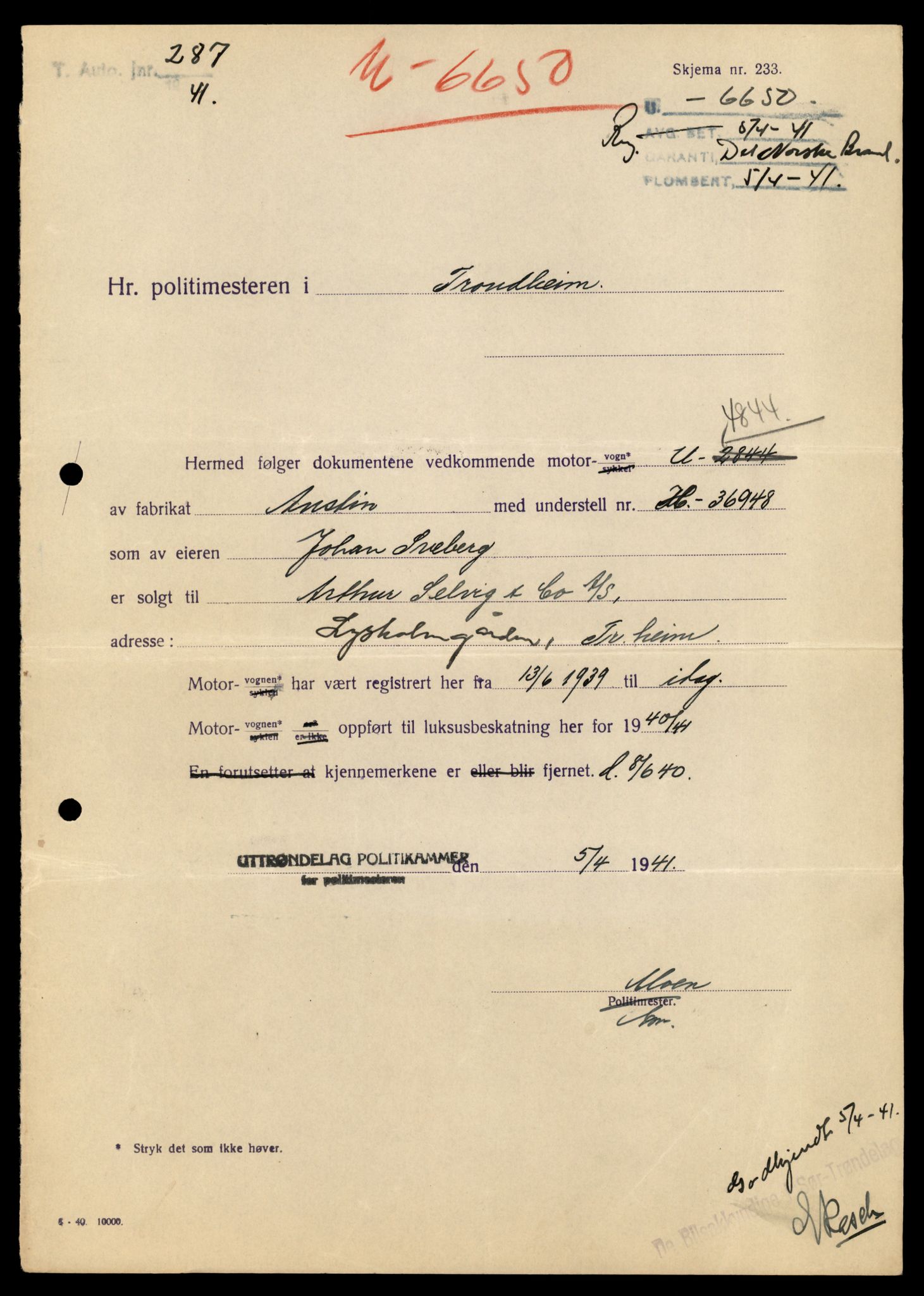 Møre og Romsdal vegkontor - Ålesund trafikkstasjon, AV/SAT-A-4099/F/Fe/L0044: Registreringskort for kjøretøy T 14205 - T 14319, 1927-1998, p. 1744