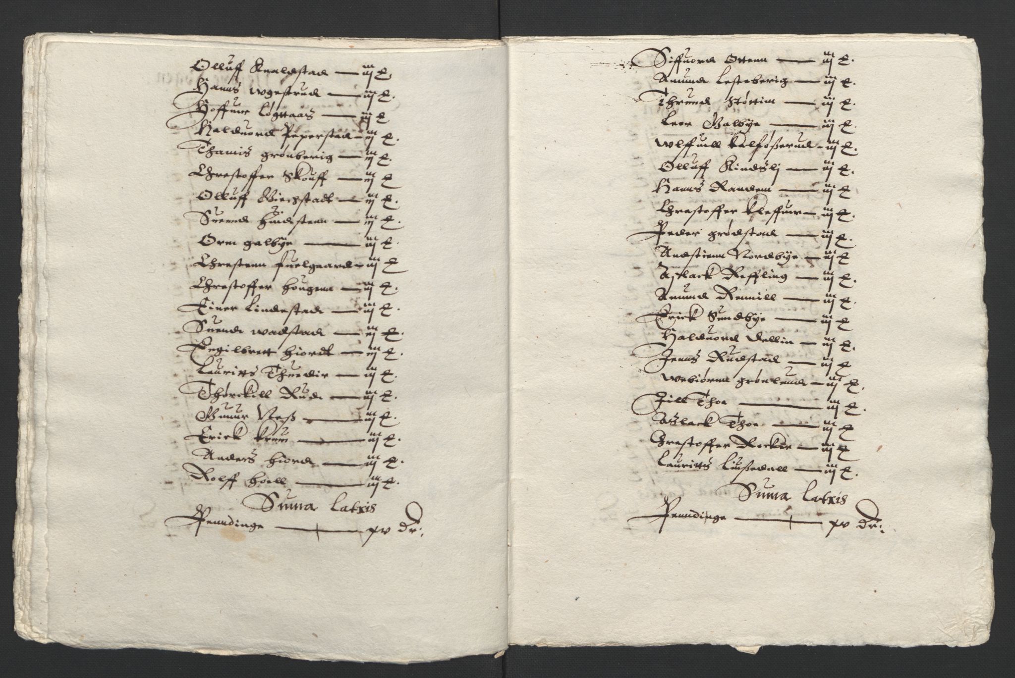 Rentekammeret inntil 1814, Reviderte regnskaper, Lensregnskaper, RA/EA-5023/R/Rb/Rba/L0045: Akershus len, 1616-1618
