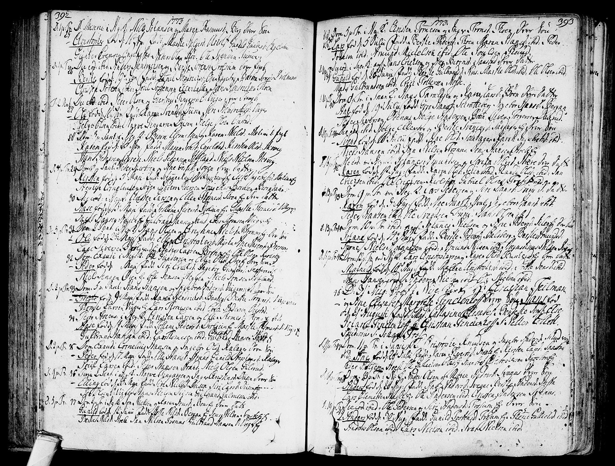 Modum kirkebøker, SAKO/A-234/F/Fa/L0002: Parish register (official) no. 2, 1741-1782, p. 392-393