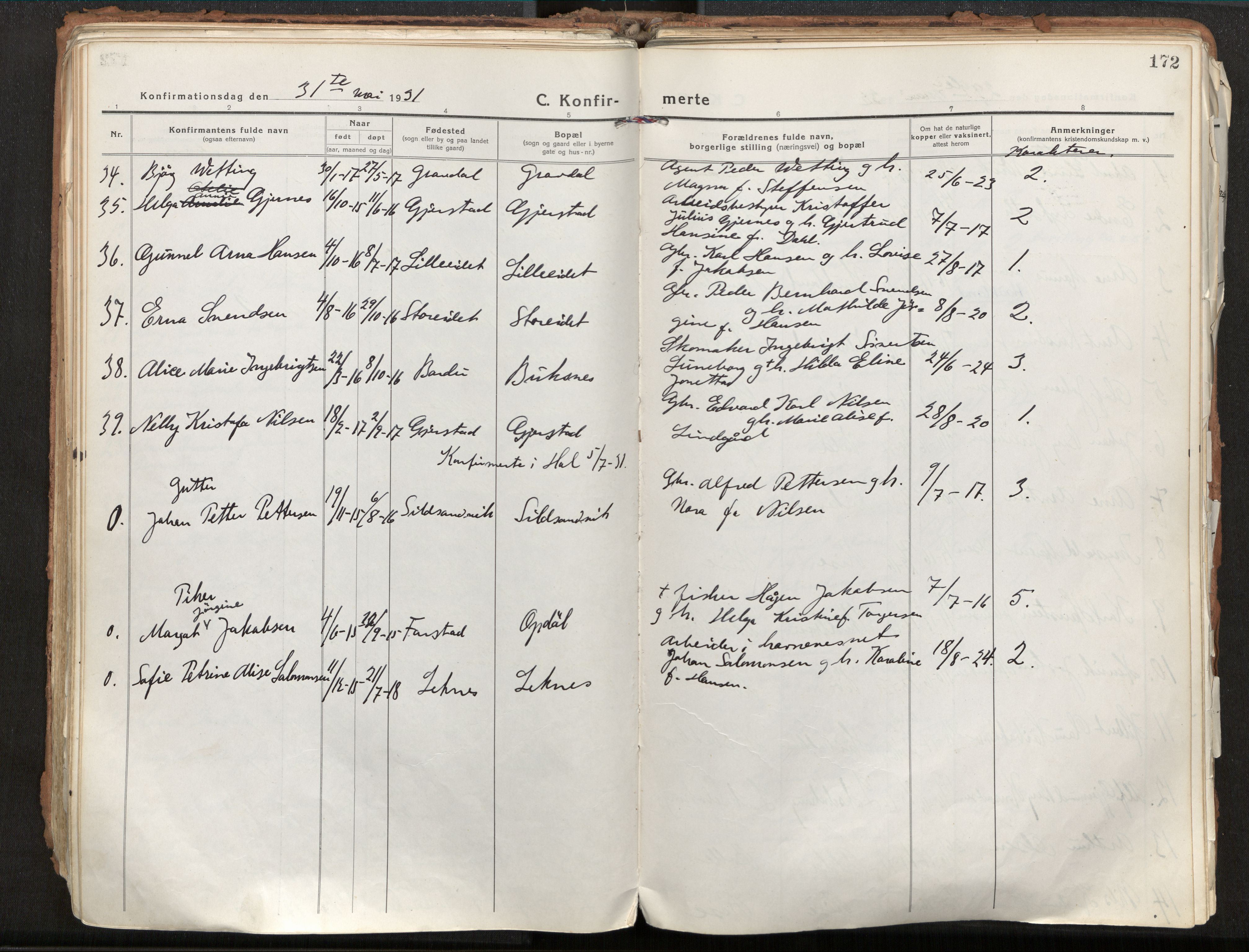 Ministerialprotokoller, klokkerbøker og fødselsregistre - Nordland, AV/SAT-A-1459/881/L1160: Parish register (official) no. 881A13, 1919-1937, p. 172