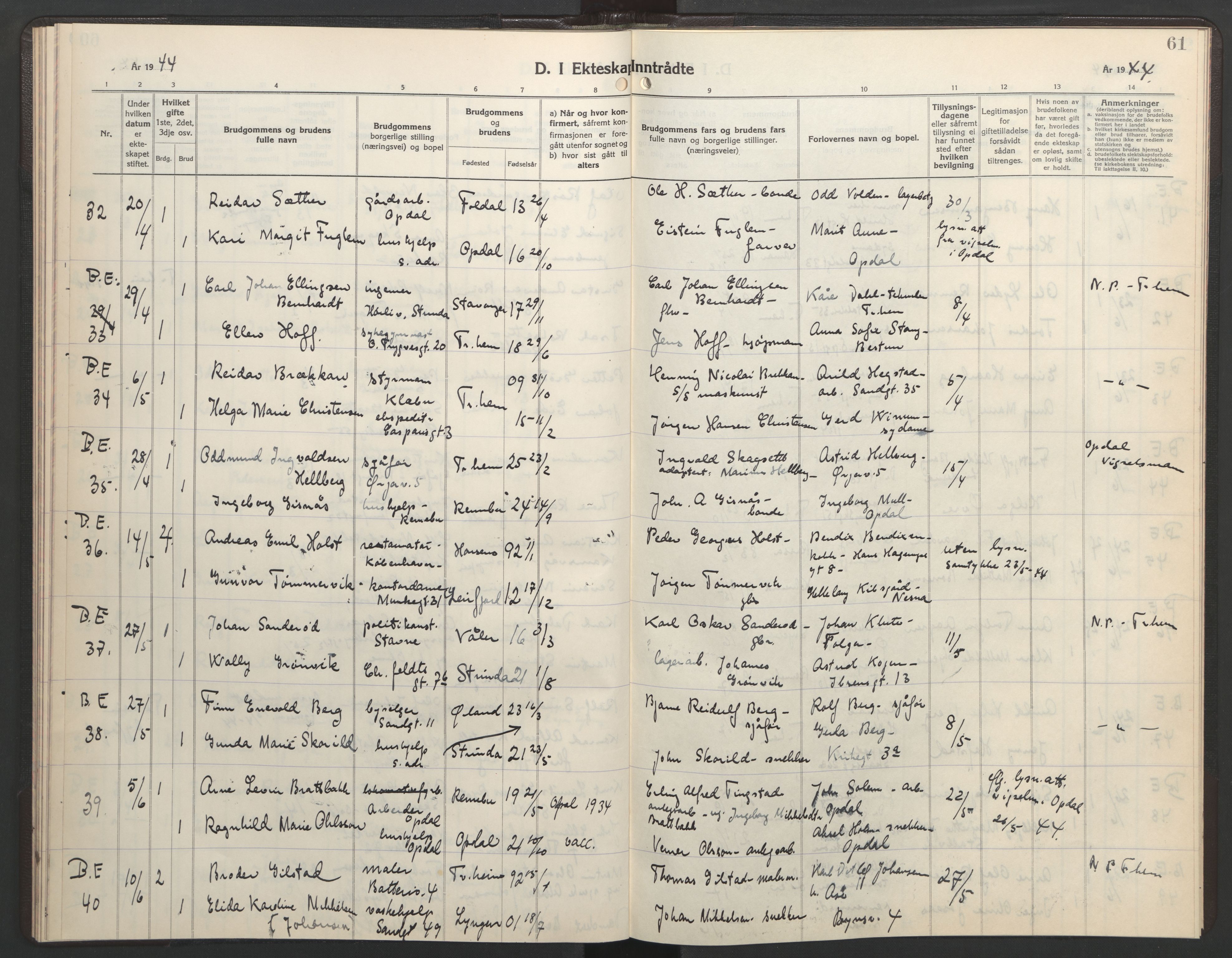 Ministerialprotokoller, klokkerbøker og fødselsregistre - Sør-Trøndelag, AV/SAT-A-1456/602/L0154: Parish register (copy) no. 602C22, 1940-1947, p. 61