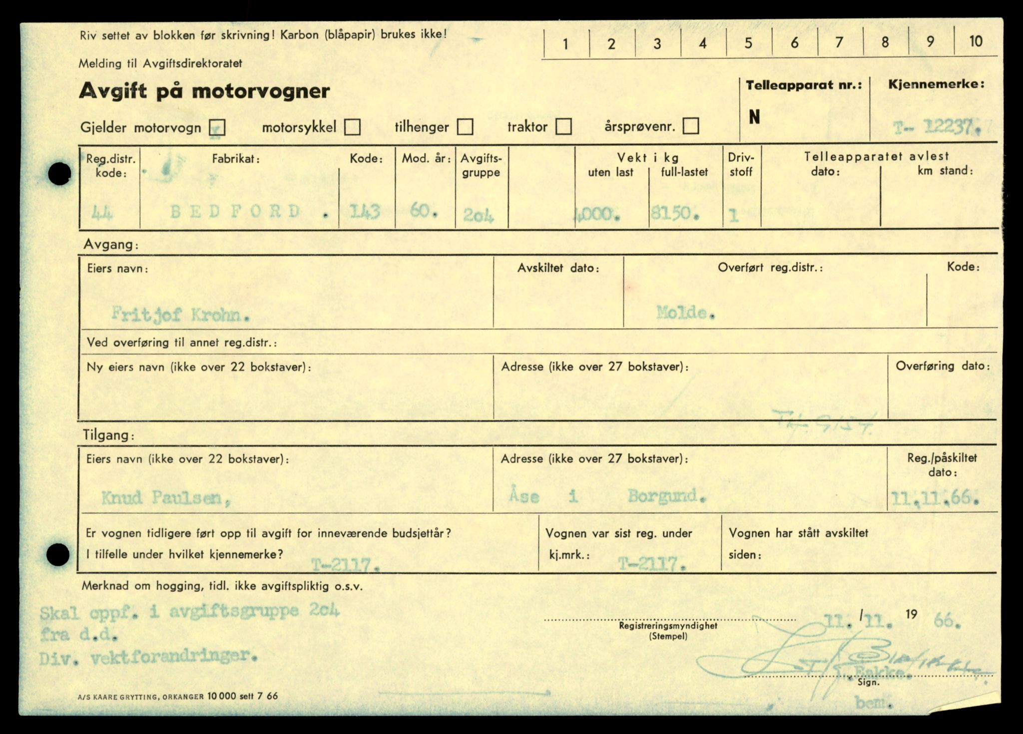 Møre og Romsdal vegkontor - Ålesund trafikkstasjon, AV/SAT-A-4099/F/Fe/L0033: Registreringskort for kjøretøy T 12151 - T 12474, 1927-1998, p. 2223