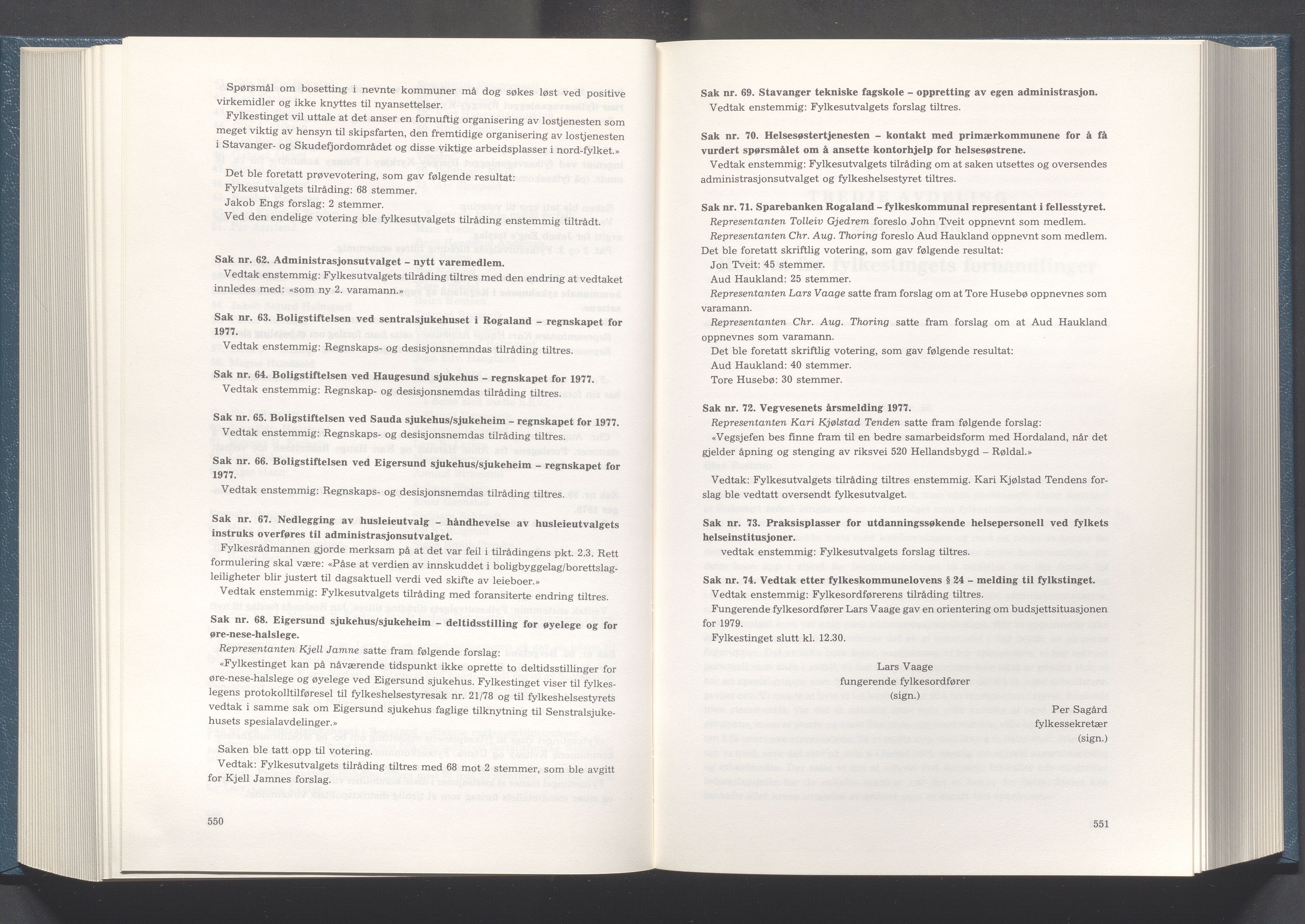 Rogaland fylkeskommune - Fylkesrådmannen , IKAR/A-900/A/Aa/Aaa/L0098: Møtebok , 1978, p. 550-551