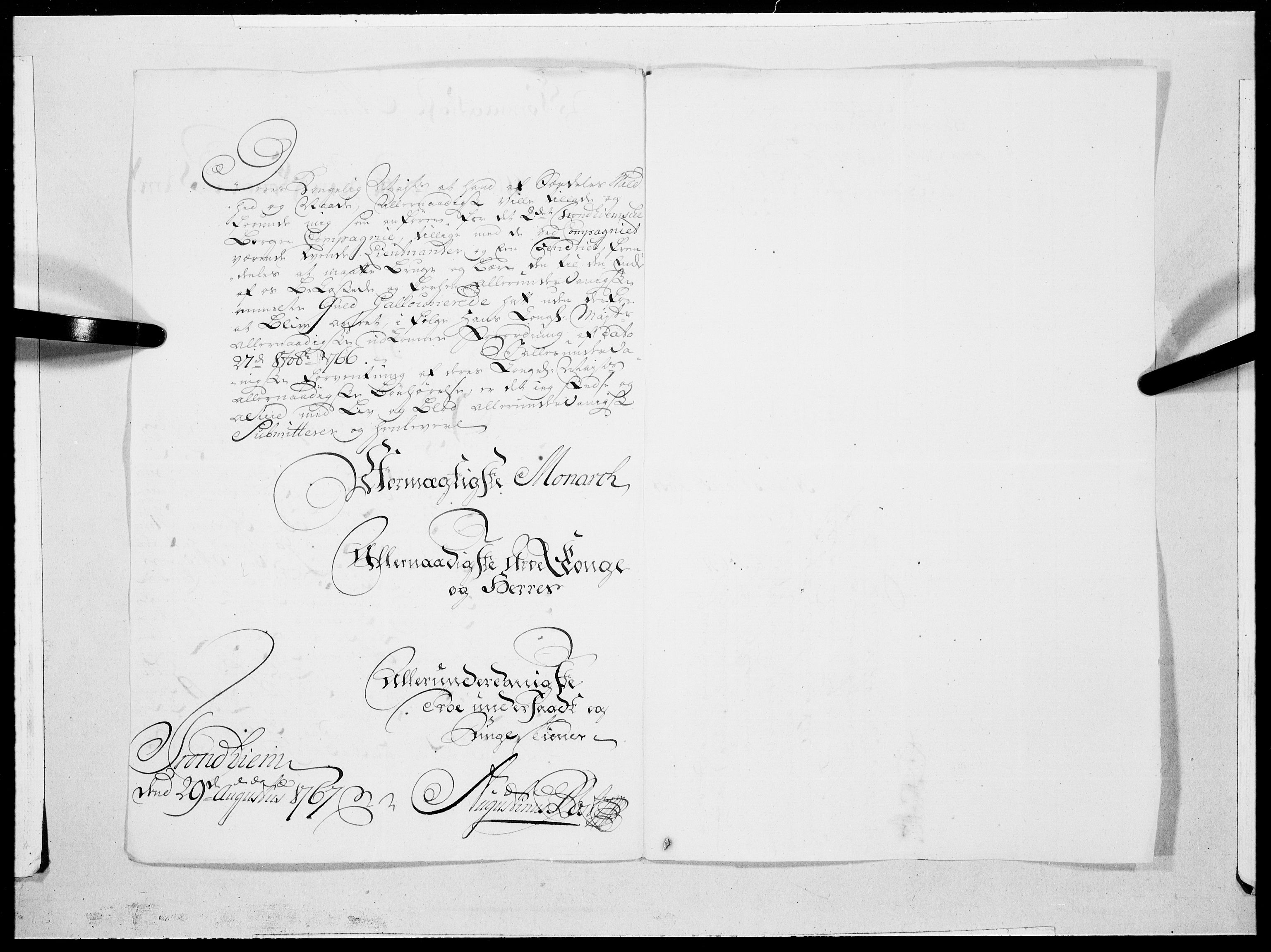 Danske Kanselli 1572-1799, AV/RA-EA-3023/F/Fc/Fcc/Fcca/L0197: Norske innlegg 1572-1799, 1768, p. 103