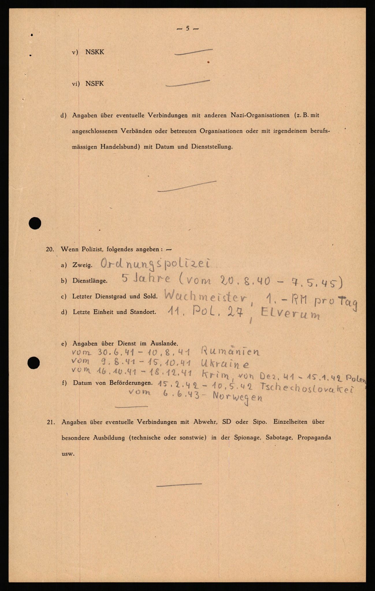 Forsvaret, Forsvarets overkommando II, AV/RA-RAFA-3915/D/Db/L0035: CI Questionaires. Tyske okkupasjonsstyrker i Norge. Tyskere., 1945-1946, p. 372