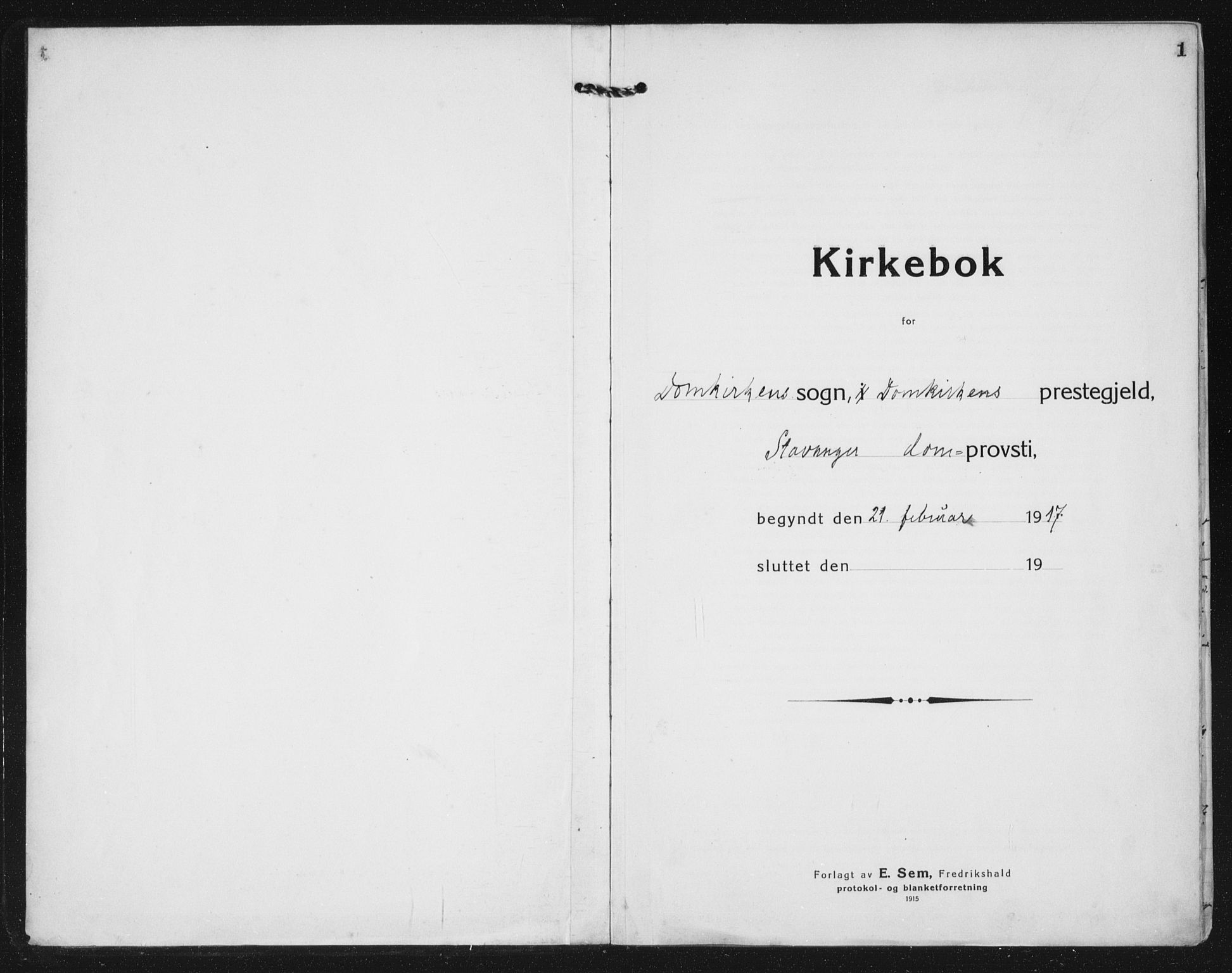 Domkirken sokneprestkontor, AV/SAST-A-101812/002/A/L0017: Parish register (official) no. A 36, 1917-1938, p. 1