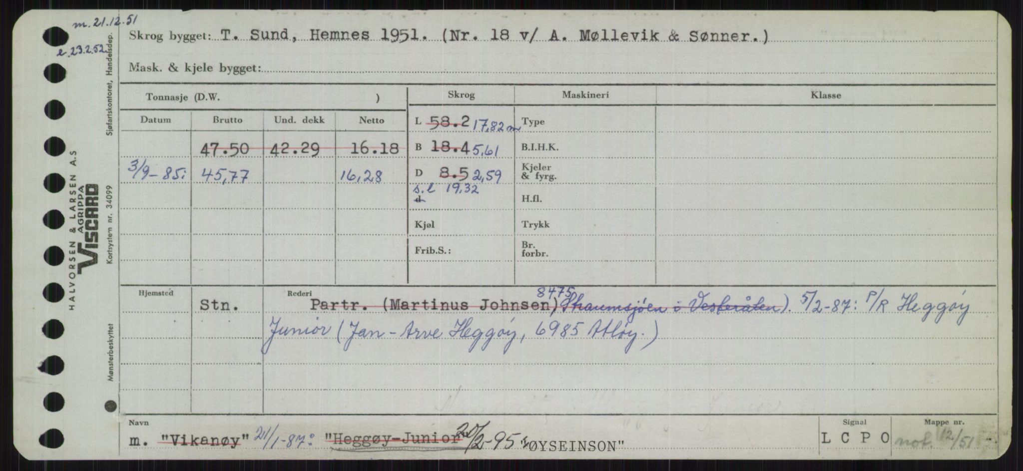 Sjøfartsdirektoratet med forløpere, Skipsmålingen, AV/RA-S-1627/H/Ha/L0006/0002: Fartøy, Sver-Å / Fartøy, U-Å, p. 848