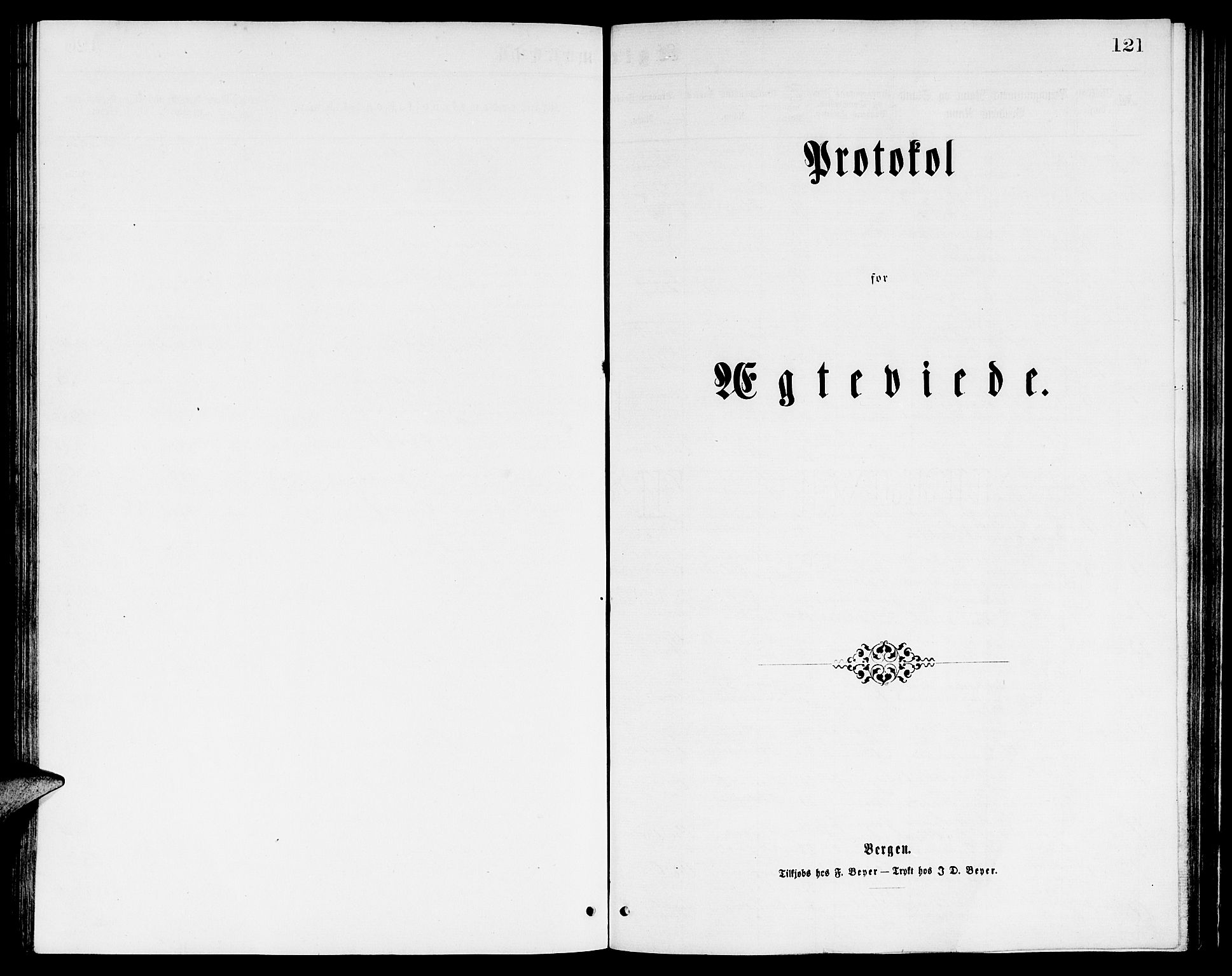 Ministerialprotokoller, klokkerbøker og fødselsregistre - Møre og Romsdal, SAT/A-1454/529/L0465: Parish register (copy) no. 529C02, 1868-1877, p. 121