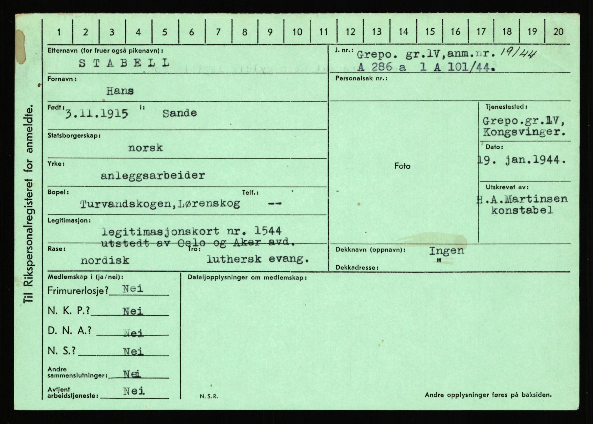 Statspolitiet - Hovedkontoret / Osloavdelingen, AV/RA-S-1329/C/Ca/L0014: Seterlien - Svartås, 1943-1945, p. 2795