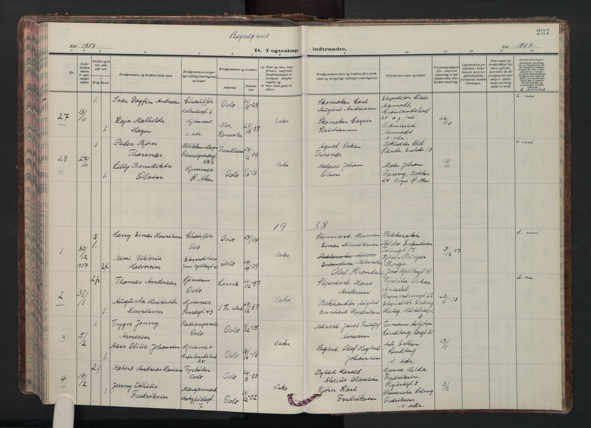 Grønland prestekontor Kirkebøker, AV/SAO-A-10848/F/Fa/L0020: Parish register (official) no. 20, 1935-1946, p. 237