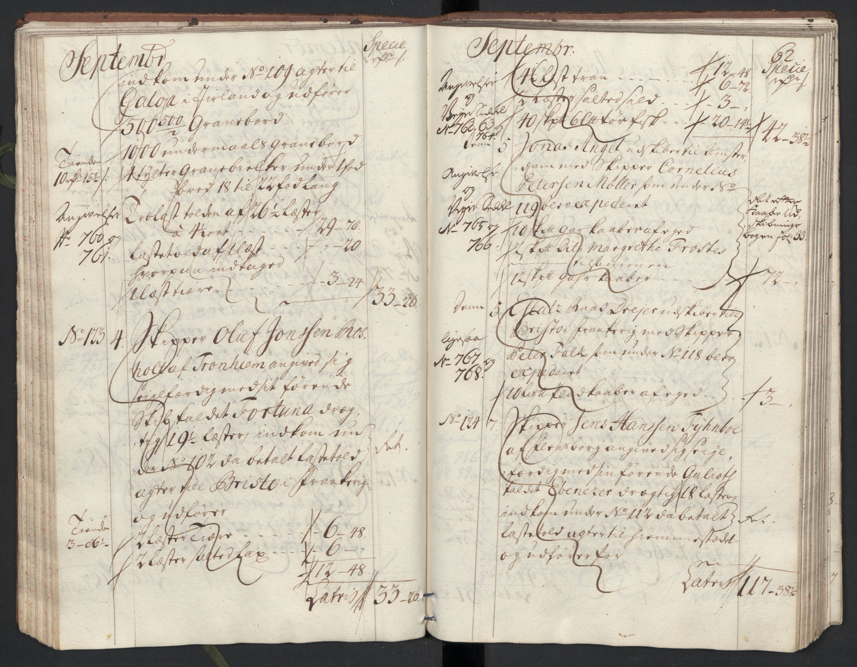 Generaltollkammeret, tollregnskaper, RA/EA-5490/R33/L0013/0002: Tollregnskaper Trondheim A / Utgående tollbok, 1731, p. 61b-62a