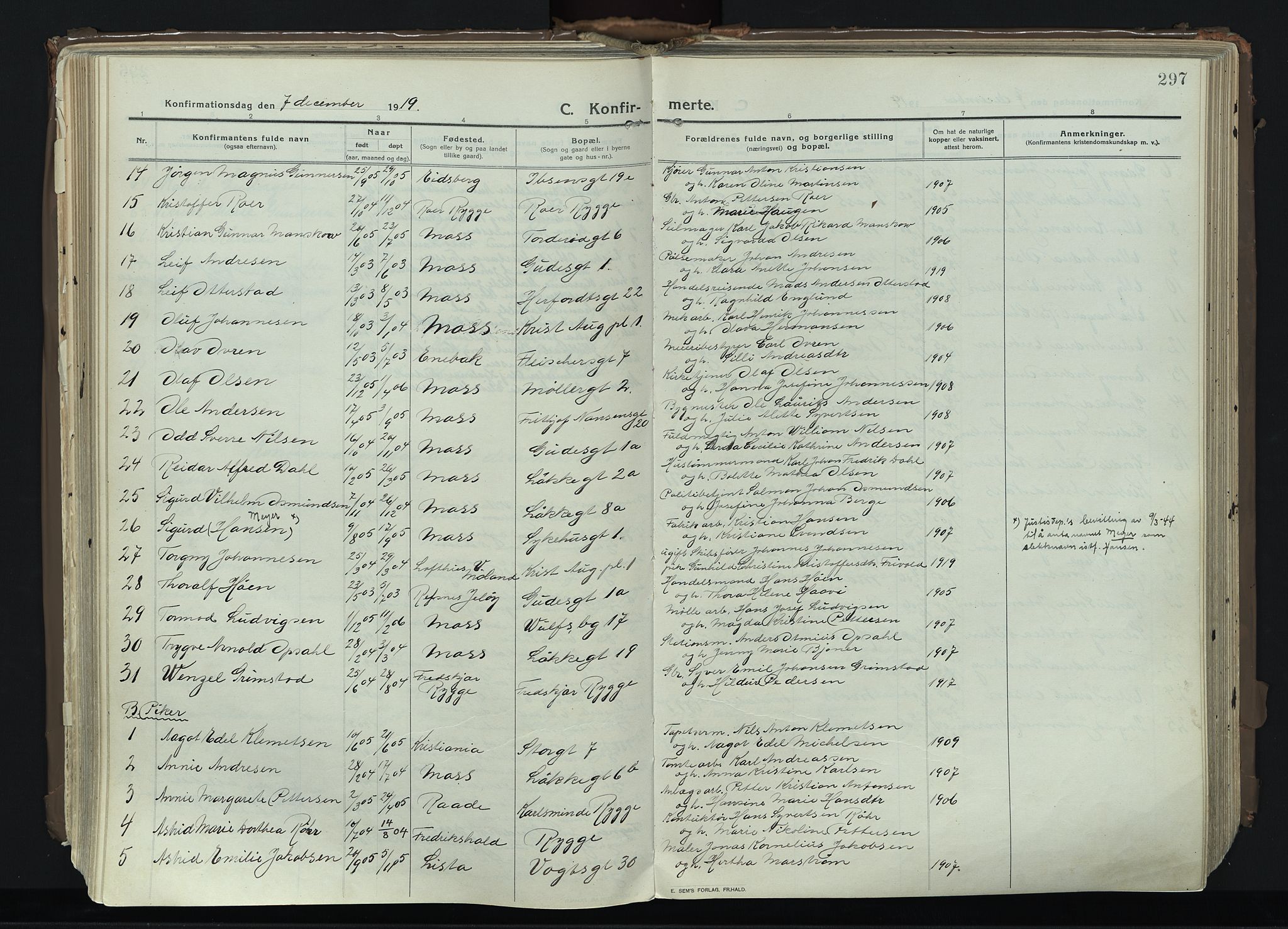 Moss prestekontor Kirkebøker, AV/SAO-A-2003/F/Fb/L0005: Parish register (official) no. II 5, 1913-1923, p. 297