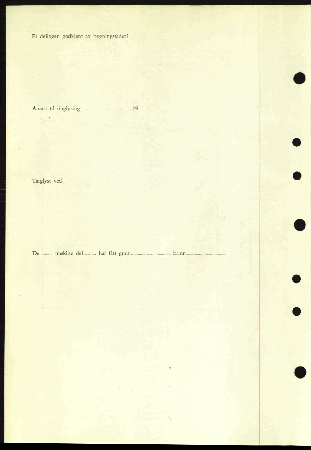 Nordre Sunnmøre sorenskriveri, AV/SAT-A-0006/1/2/2C/2Ca: Mortgage book no. A16, 1943-1943, Diary no: : 1351/1943