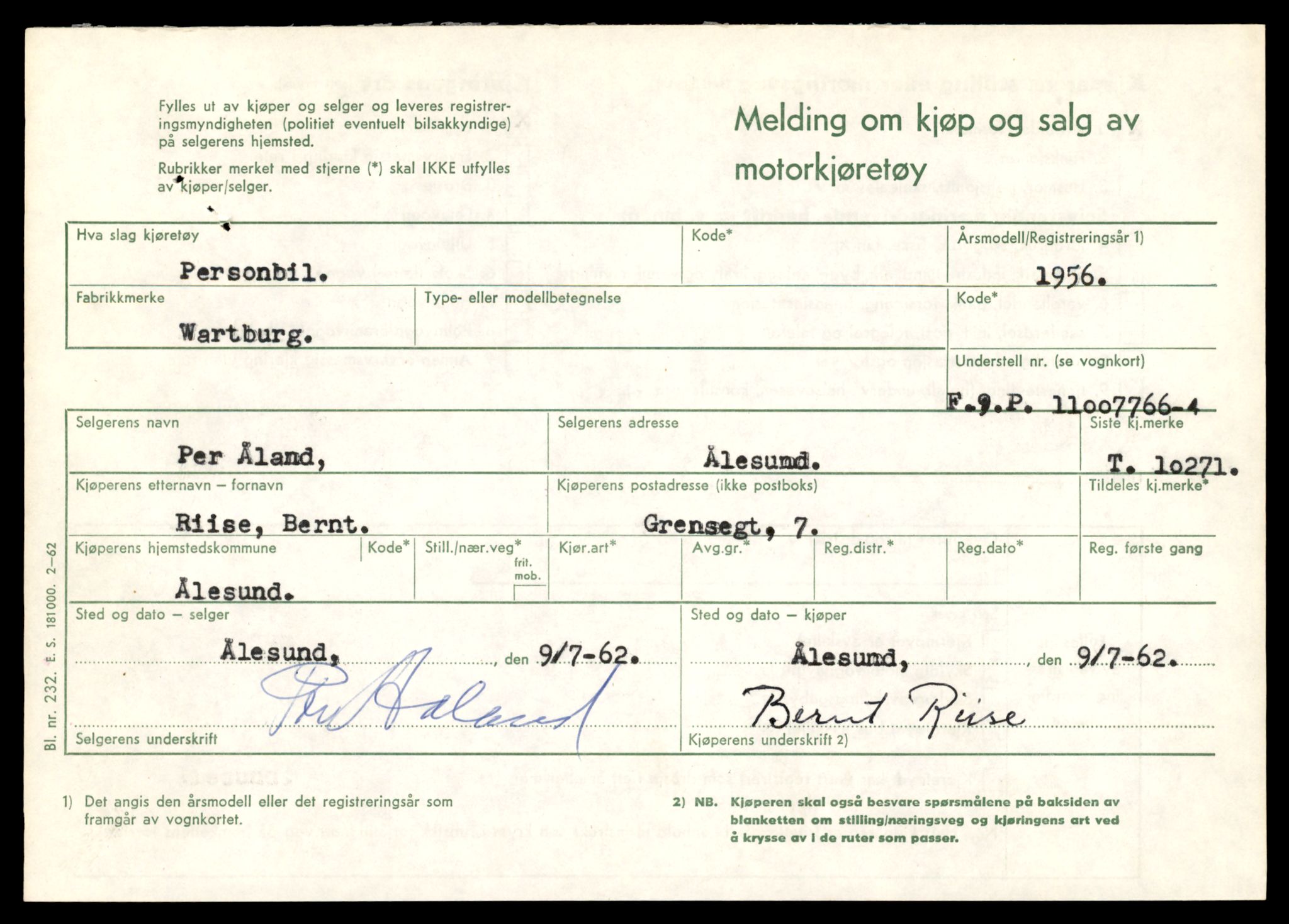 Møre og Romsdal vegkontor - Ålesund trafikkstasjon, AV/SAT-A-4099/F/Fe/L0019: Registreringskort for kjøretøy T 10228 - T 10350, 1927-1998, p. 1101