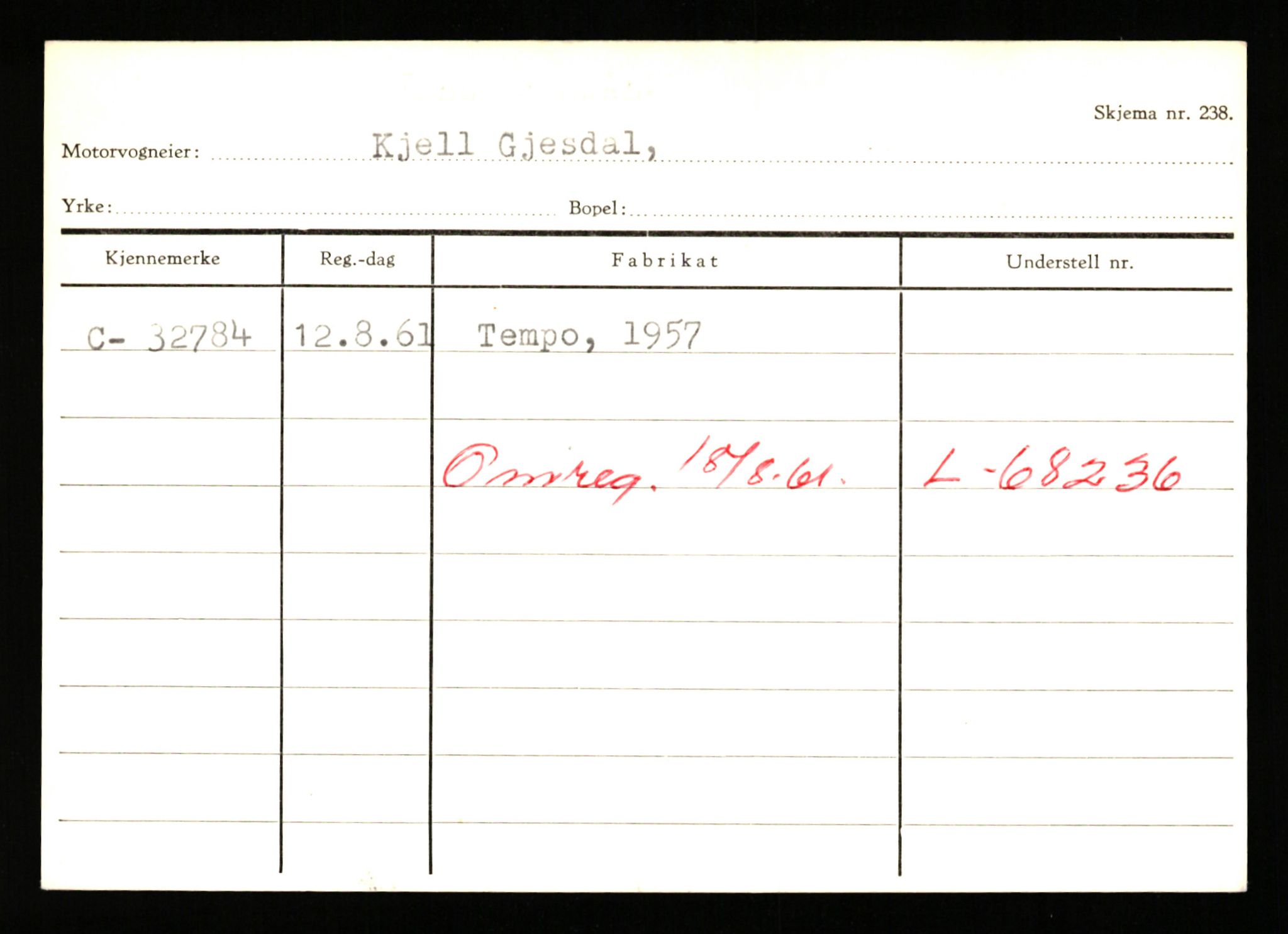 Stavanger trafikkstasjon, AV/SAST-A-101942/0/G/L0005: Registreringsnummer: 23000 - 34245, 1930-1971, p. 3052