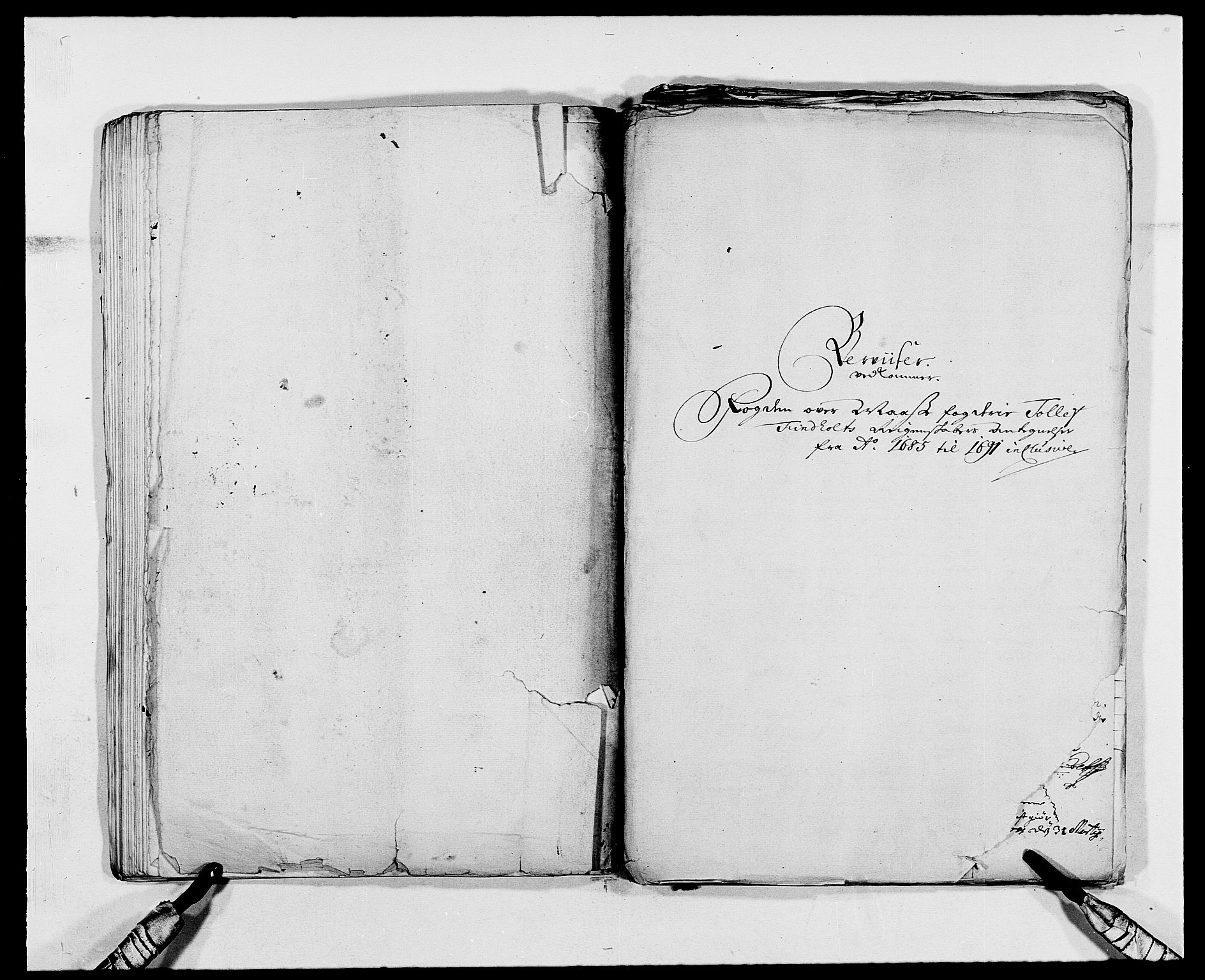 Rentekammeret inntil 1814, Reviderte regnskaper, Fogderegnskap, RA/EA-4092/R02/L0107: Fogderegnskap Moss og Verne kloster, 1685-1691, p. 408
