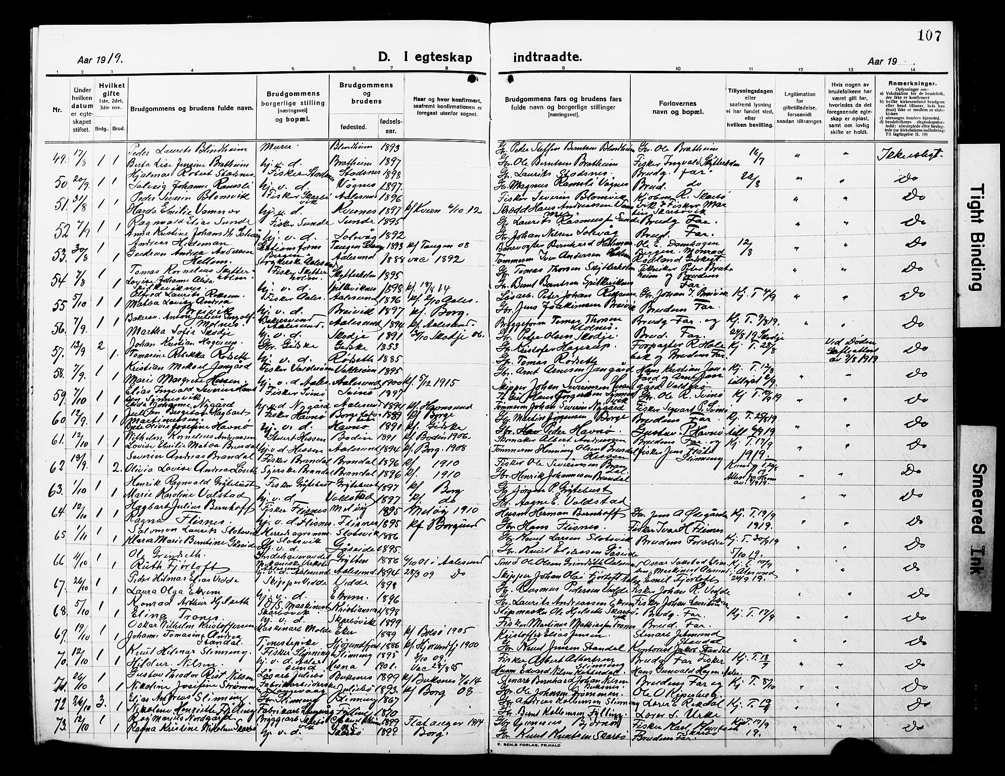 Ministerialprotokoller, klokkerbøker og fødselsregistre - Møre og Romsdal, AV/SAT-A-1454/528/L0434: Parish register (copy) no. 528C15, 1919-1927, p. 107