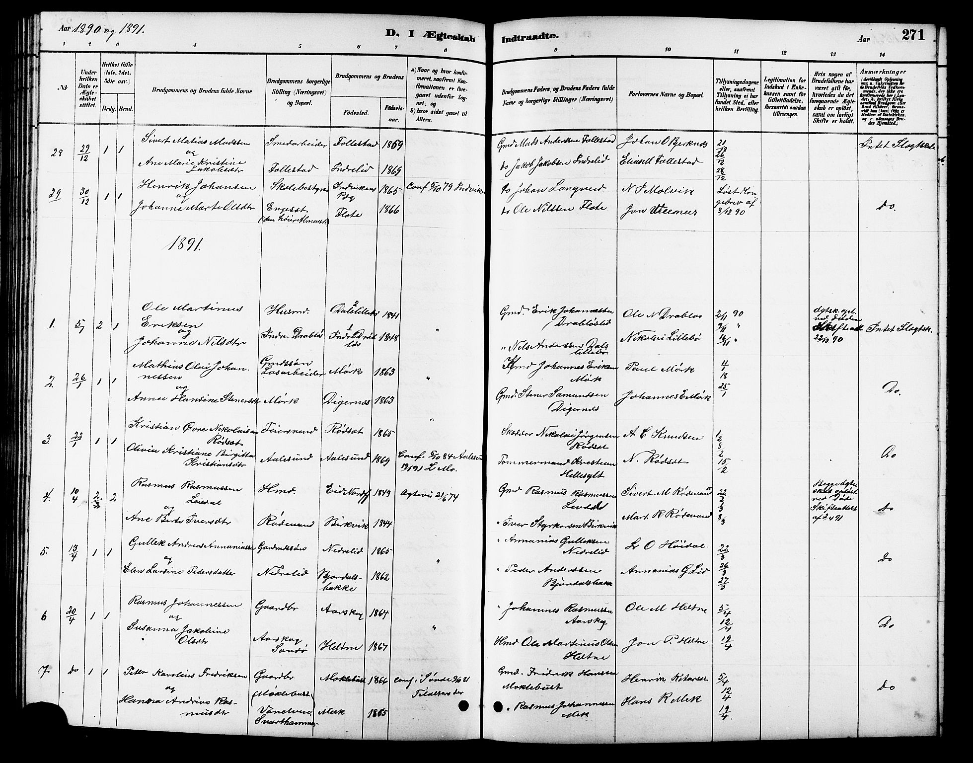 Ministerialprotokoller, klokkerbøker og fødselsregistre - Møre og Romsdal, AV/SAT-A-1454/511/L0158: Parish register (copy) no. 511C04, 1884-1903, p. 271