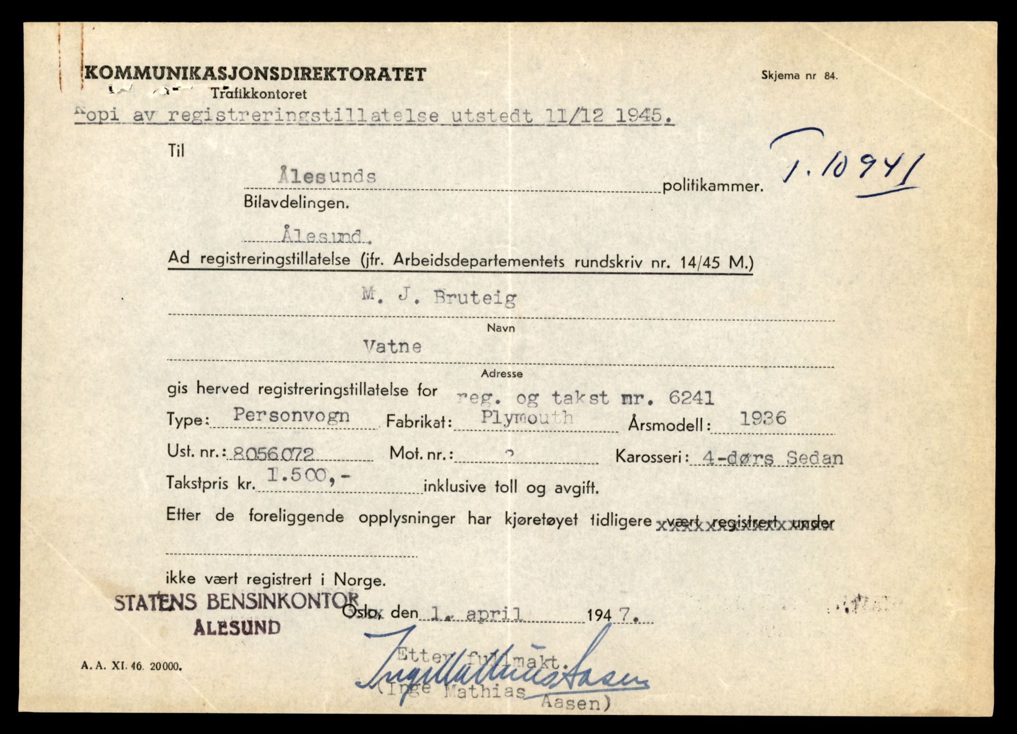 Møre og Romsdal vegkontor - Ålesund trafikkstasjon, AV/SAT-A-4099/F/Fe/L0025: Registreringskort for kjøretøy T 10931 - T 11045, 1927-1998, p. 281