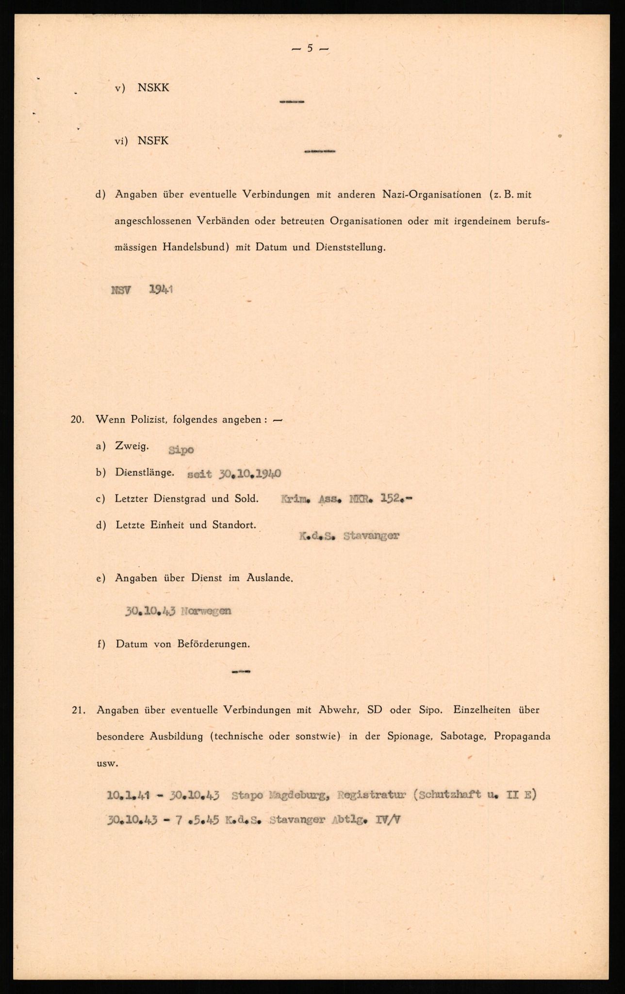 Forsvaret, Forsvarets overkommando II, RA/RAFA-3915/D/Db/L0017: CI Questionaires. Tyske okkupasjonsstyrker i Norge. Tyskere., 1945-1946, p. 419