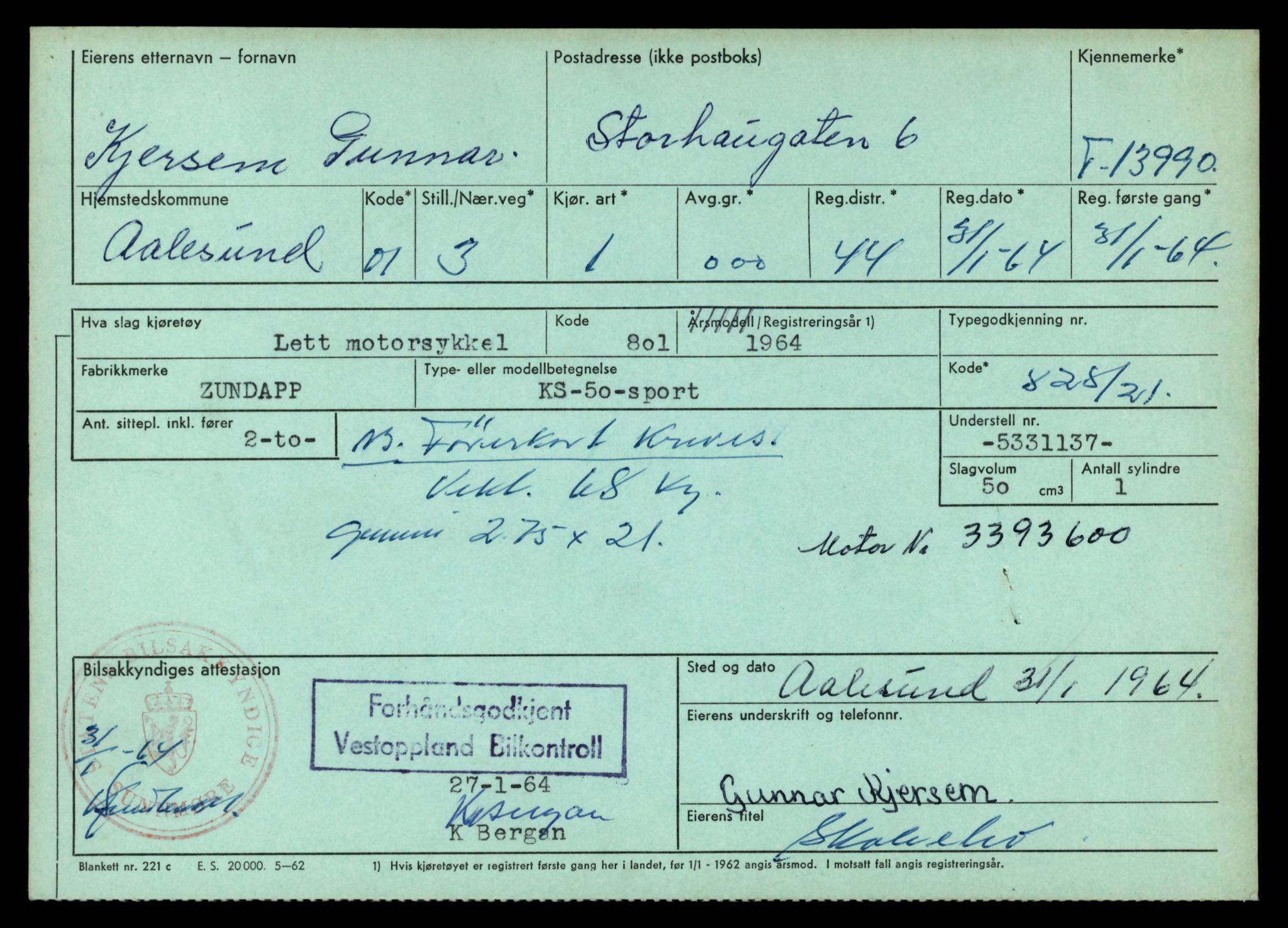 Møre og Romsdal vegkontor - Ålesund trafikkstasjon, SAT/A-4099/F/Fe/L0042: Registreringskort for kjøretøy T 13906 - T 14079, 1927-1998, p. 1209