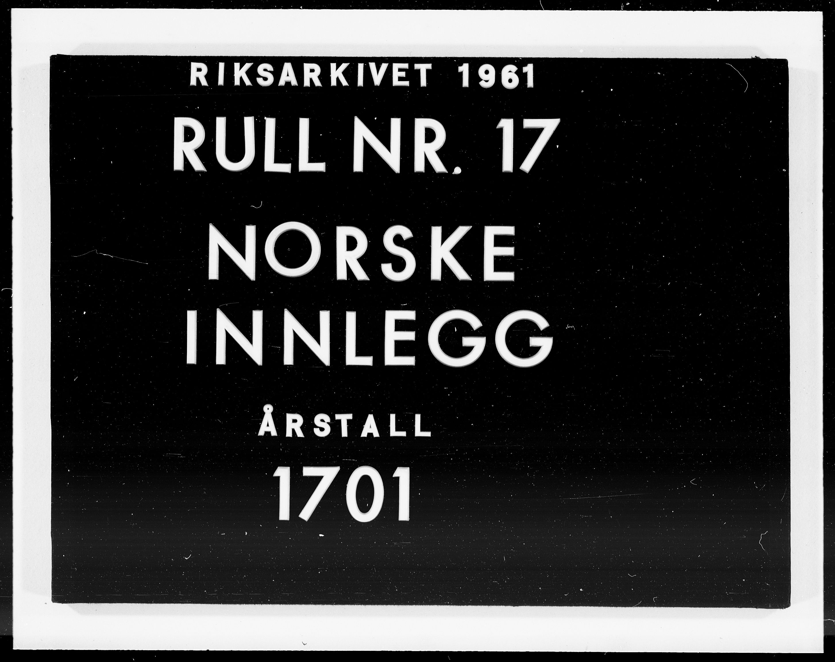 Danske Kanselli 1572-1799, AV/RA-EA-3023/F/Fc/Fcc/Fcca/L0052: Norske innlegg 1572-1799, 1701, p. 1