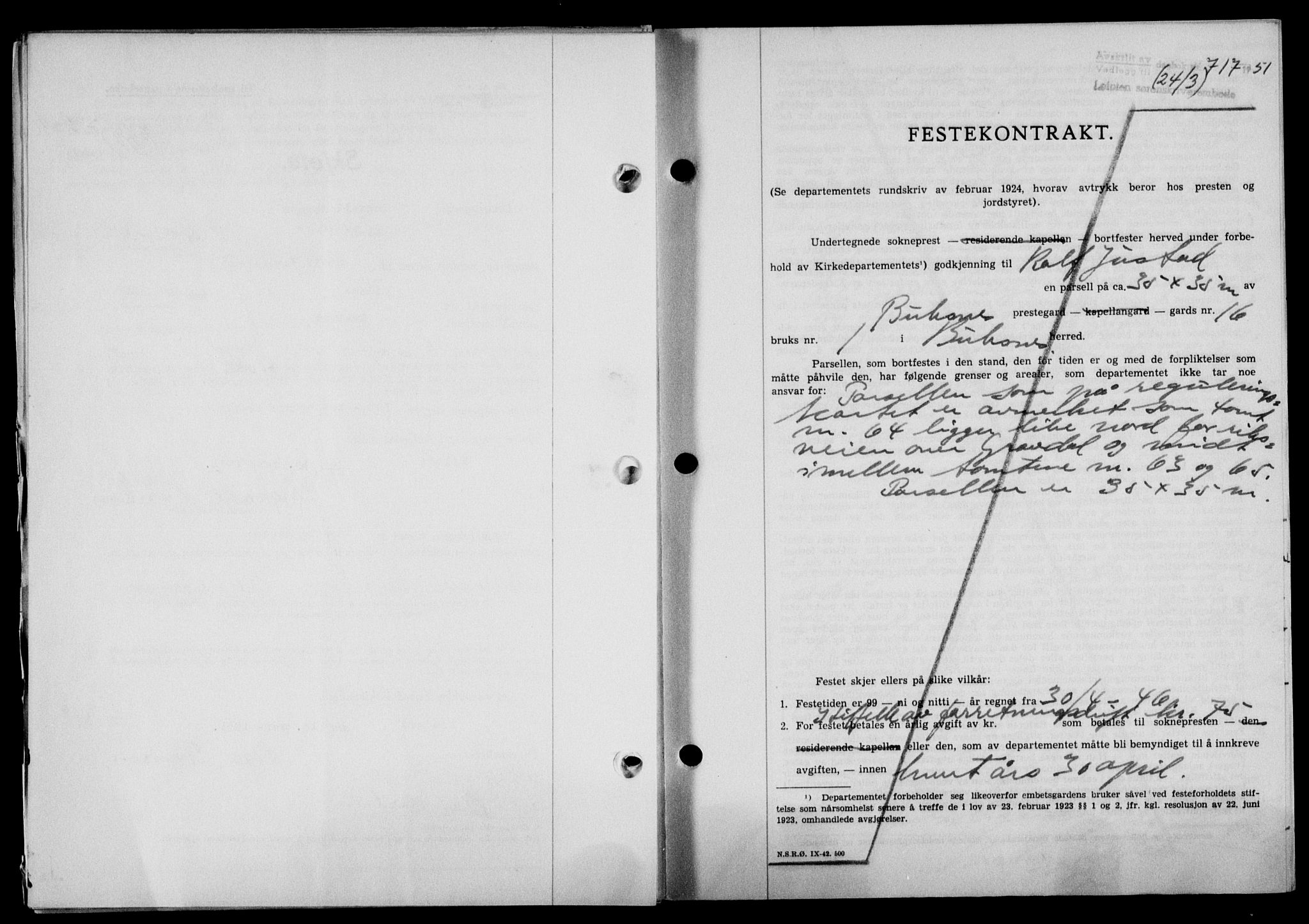 Lofoten sorenskriveri, SAT/A-0017/1/2/2C/L0025a: Mortgage book no. 25a, 1950-1951, Diary no: : 717/1951