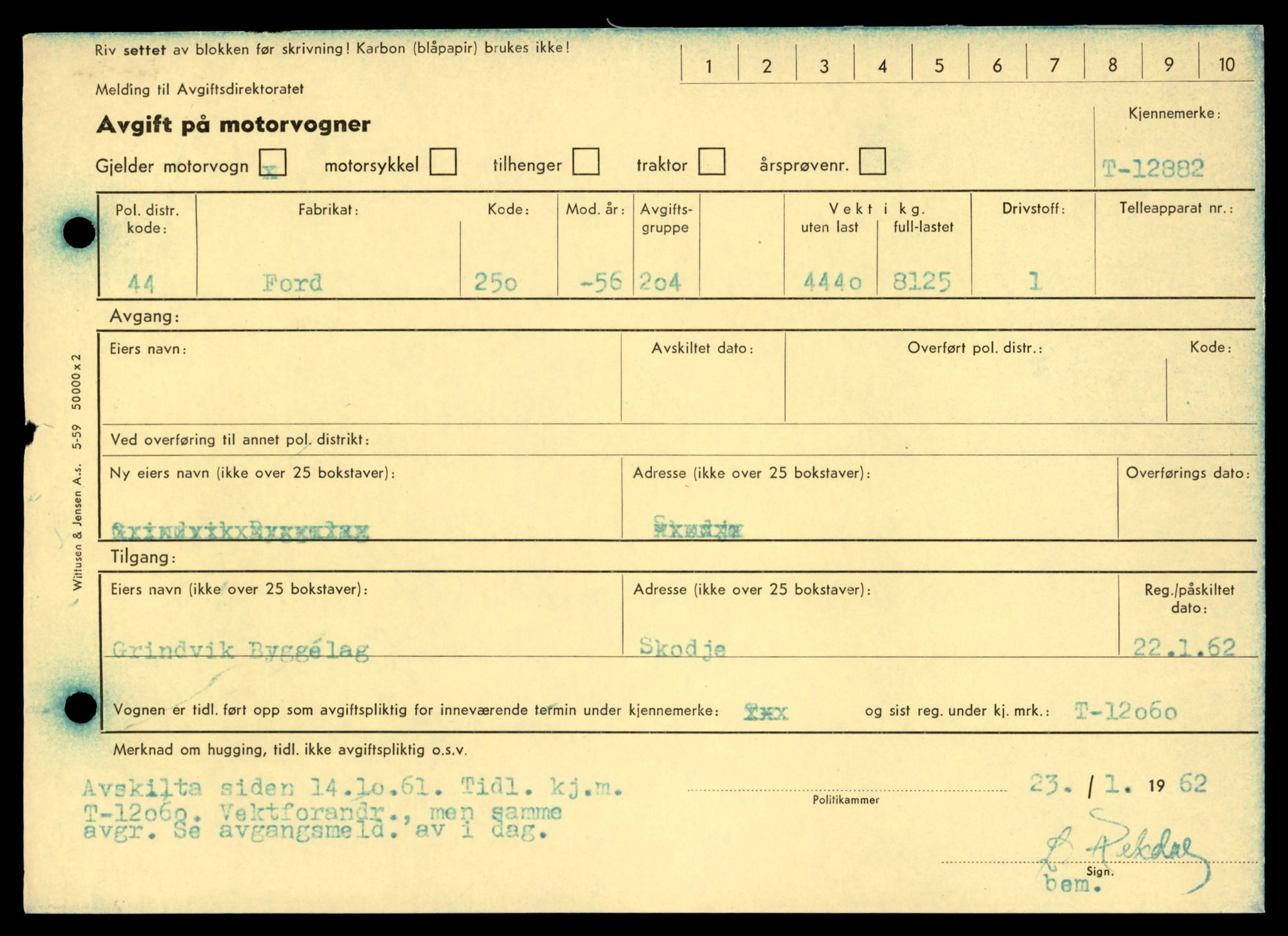 Møre og Romsdal vegkontor - Ålesund trafikkstasjon, AV/SAT-A-4099/F/Fe/L0036: Registreringskort for kjøretøy T 12831 - T 13030, 1927-1998, p. 879