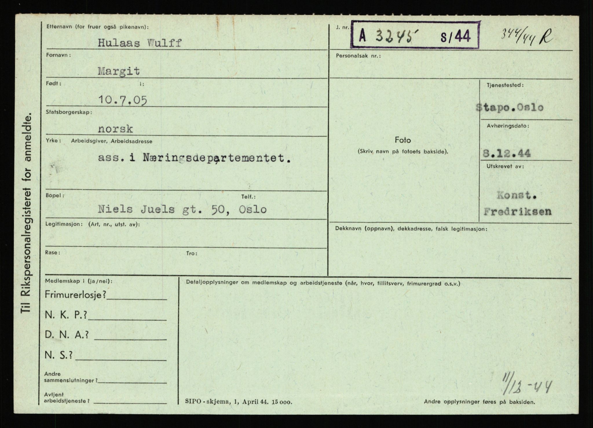 Statspolitiet - Hovedkontoret / Osloavdelingen, AV/RA-S-1329/C/Ca/L0016: Uberg - Øystese, 1943-1945, p. 3174